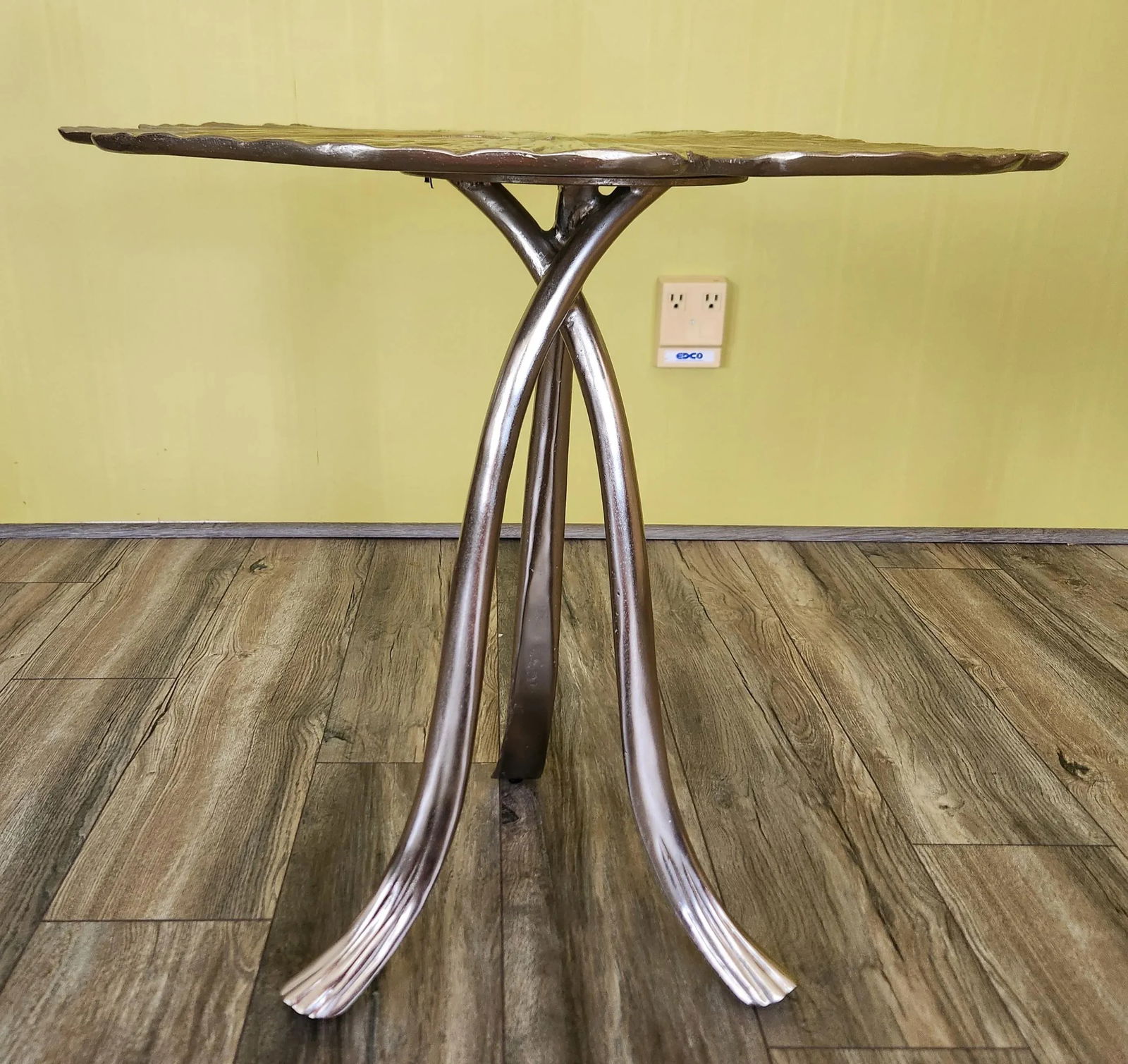 Bernhardt Annabella Stainless Steel Gingko End Table - 5