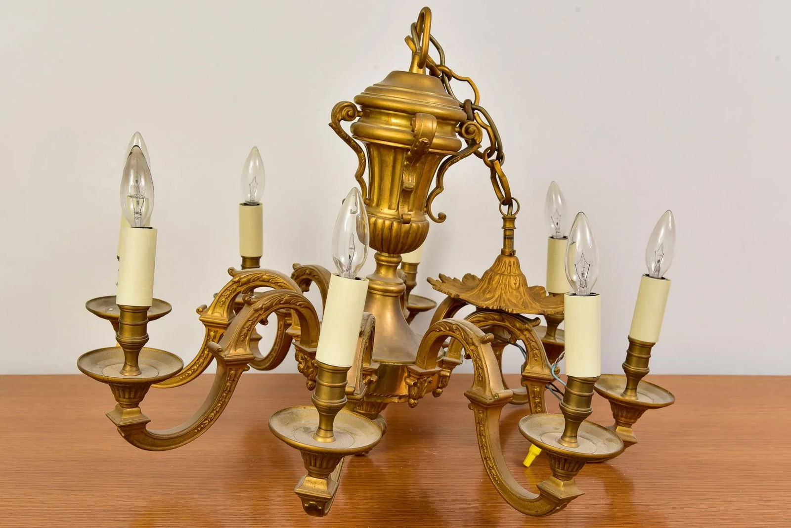 Antique French Gilt Bronze Louis XV Eight Arm Chandelier - 3