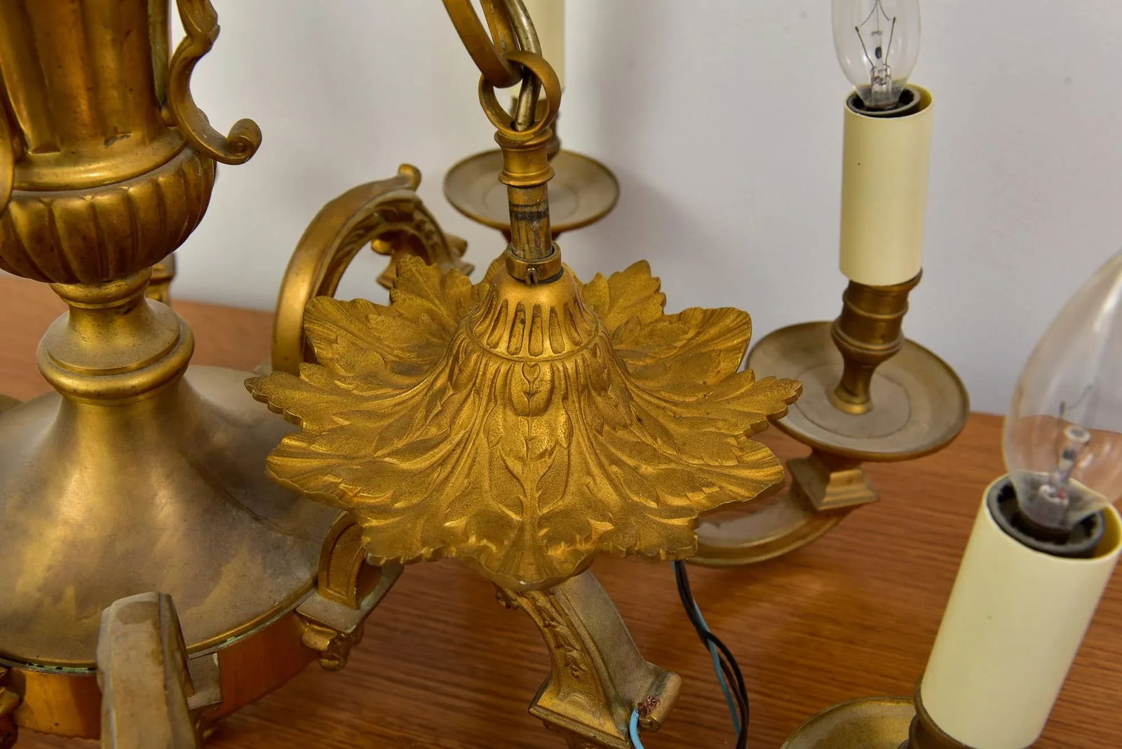 Antique French Gilt Bronze Louis XV Eight Arm Chandelier - 4