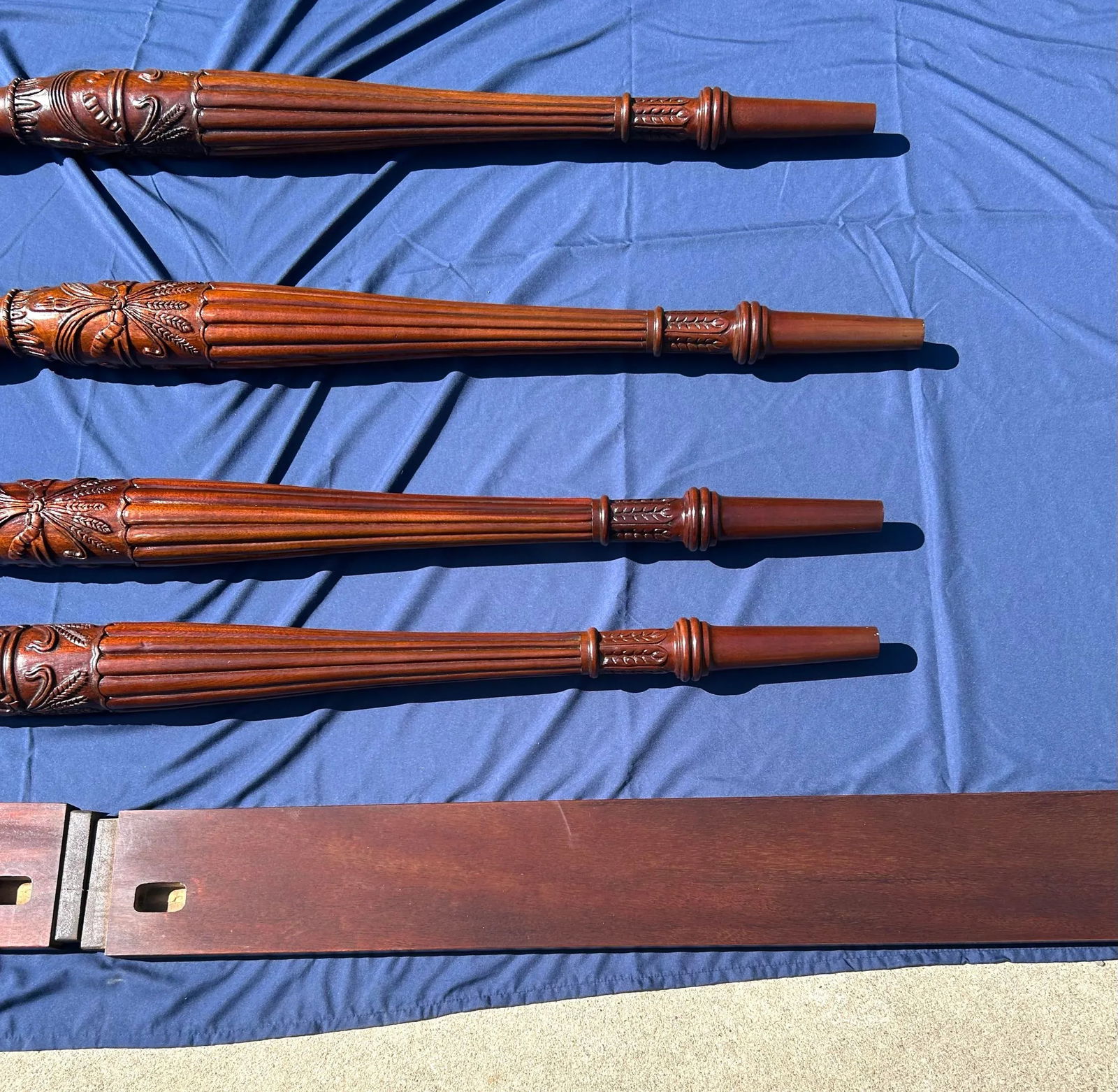 Lexington, Full/Double Size, 4-Poster Cherry Bed, Ornately Carved Rice Design, Reeded Posts, Brass D - 9