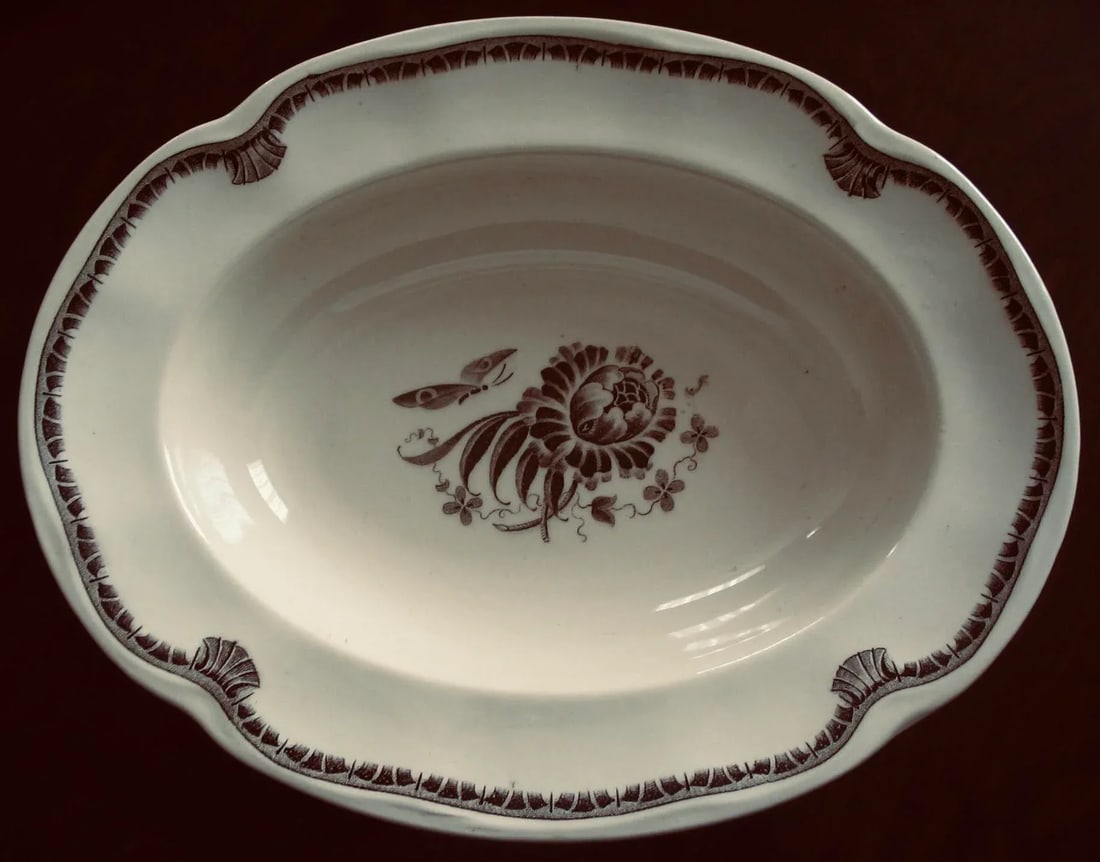 Gefle "Hera" Cream and Brown Glazed Porcelain China 56-Pc Dinnerware Set Circa 1930s by Herbert - 3