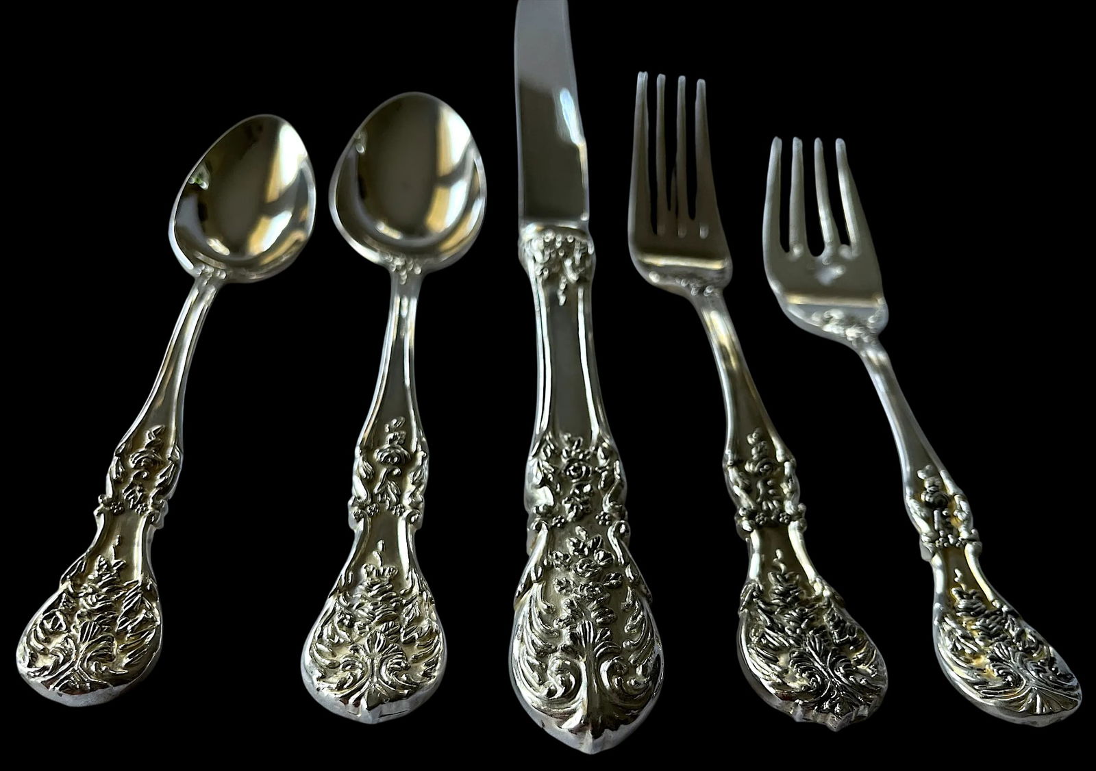 1980s Fb Rogers & Sons "French Rose" After Francis I Silver Plated Flatware Service for 10 With Serv - 2