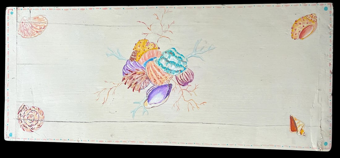 Early 20th Century Hand-Painted Large Seed Box With Seashell and Coral Motif - 3