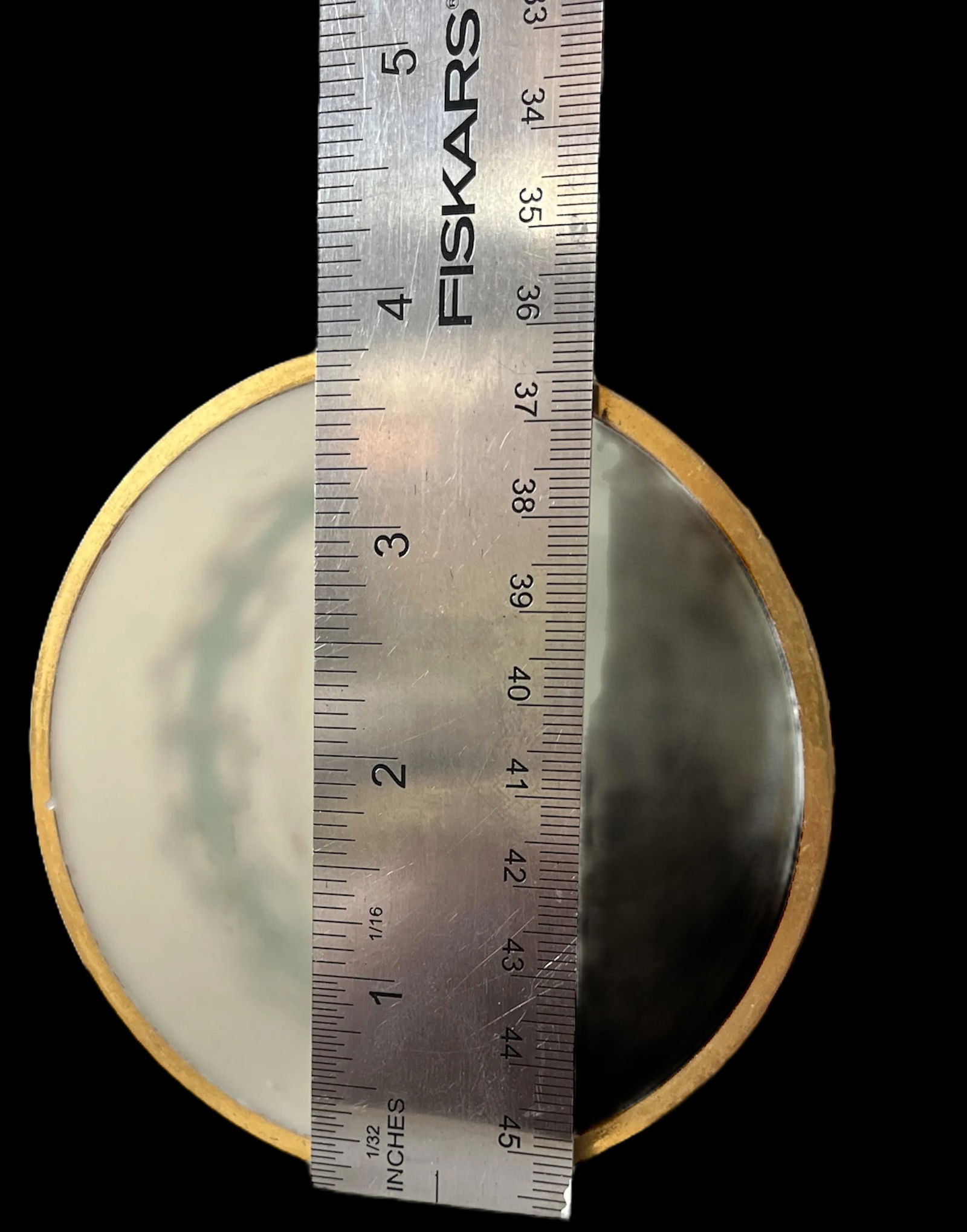 Antique French Opaline Glass Vase With Ormolu Mounts, Mid-19th Century - 4