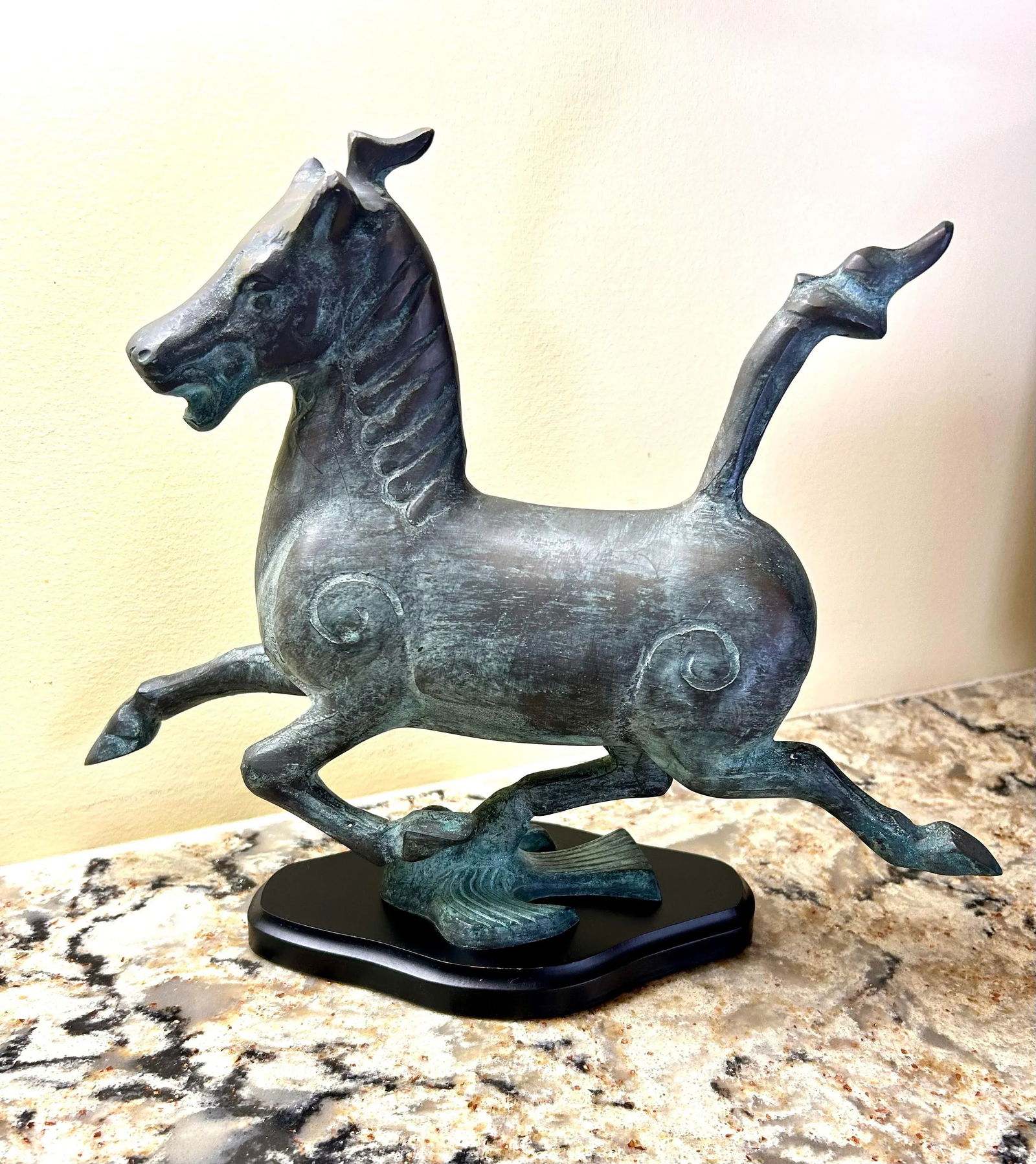 Replica of the Bronze Sculpture of "˜Flying/Galloping Horse of Gansu on Dragon/Swallow', Han - 2