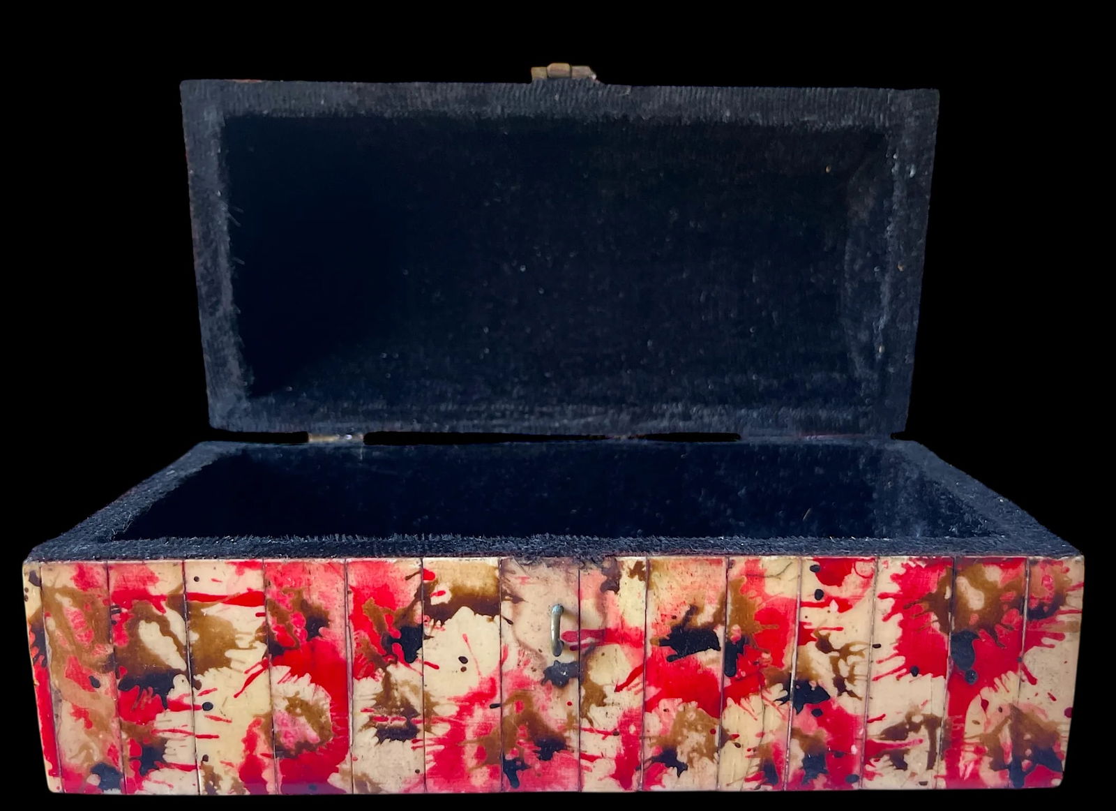 Mid 20th Century Italian Tessellated White Bone Box With Red, Brown and Black Splatter Paint Finish - 4