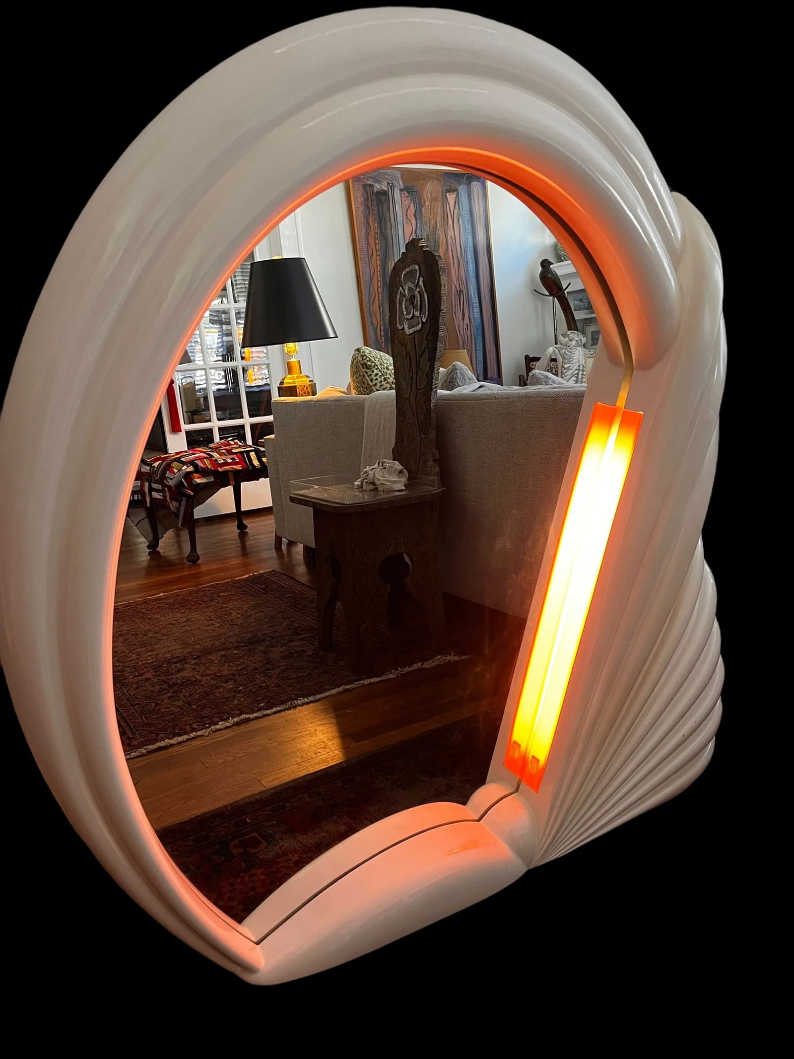 1980s Italian Postmodern Illuminated White Swan Fan Mirror "” Memphis Style Lacquer With Pink - 5