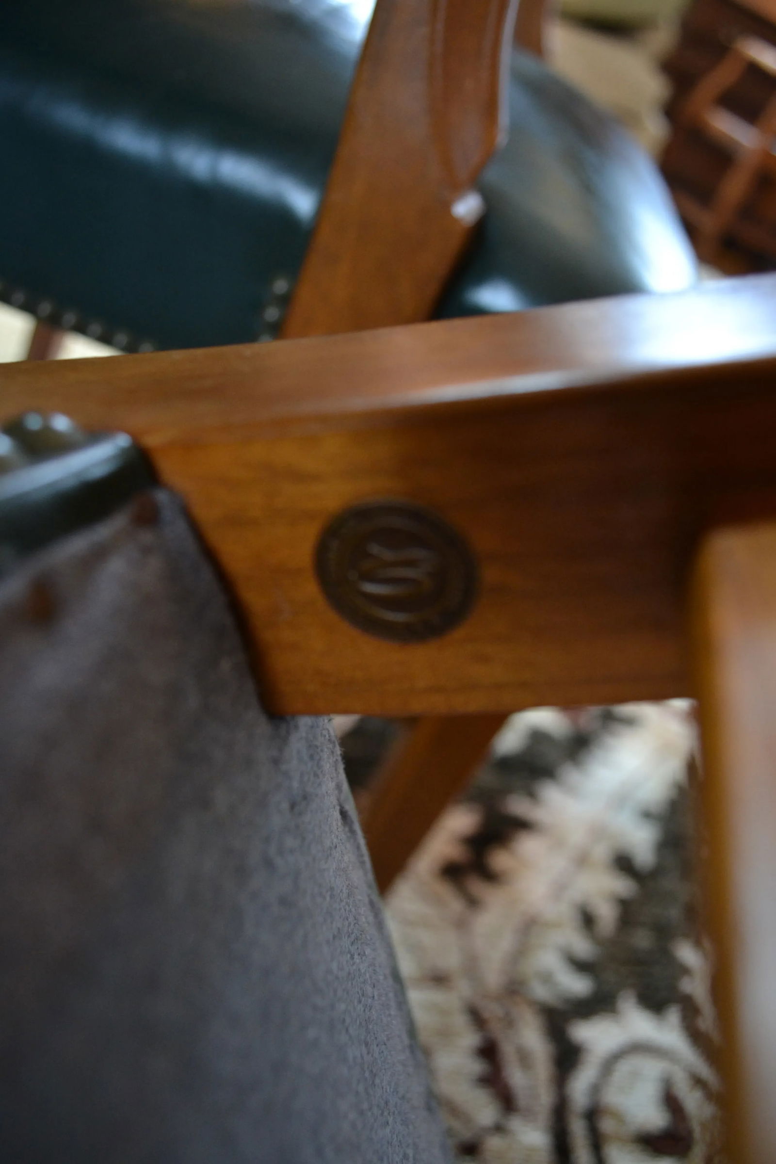 Mid 20th Century Gunlocke American Modernist Maple & Leather Armchairs - A Pair - 6