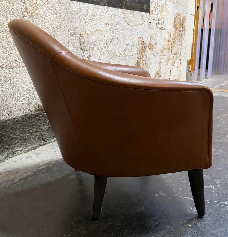 Snygg Caramel Leather Lounge Chair - 6
