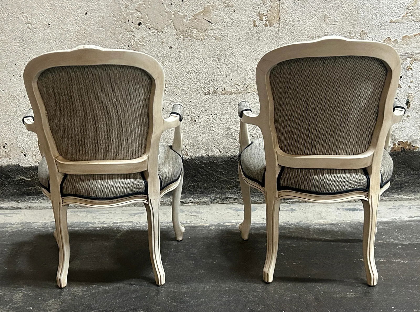 Pair of Vintage Louis XV French Rococo Style Fauteuil Chairs - Fully Restored - 6