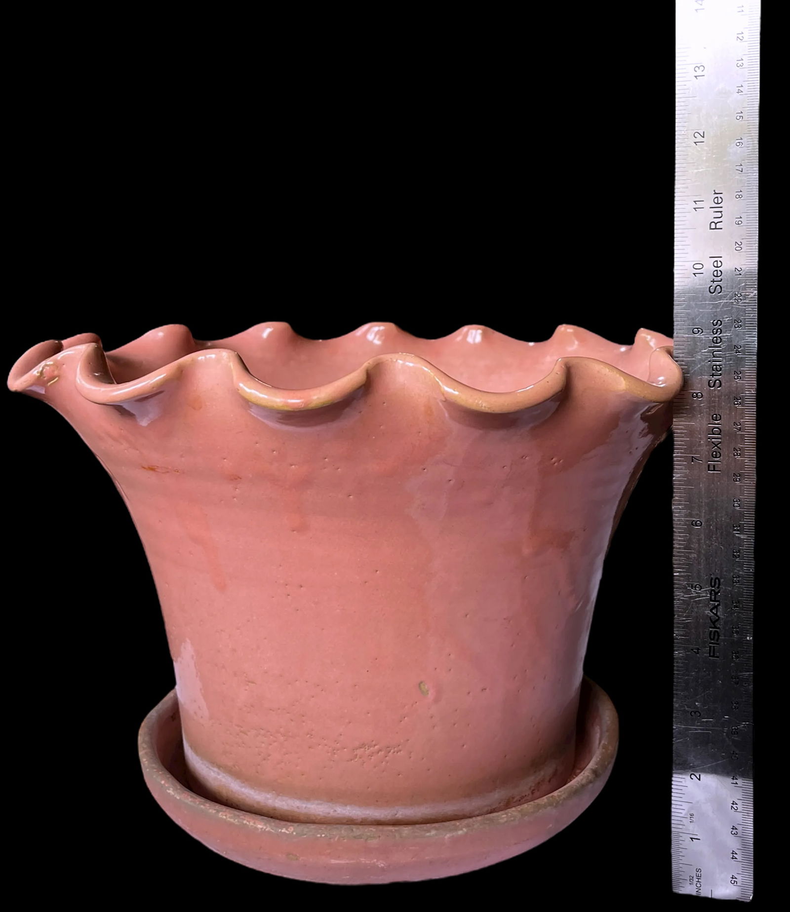 Early 20th Century Large Antique French Hand Thrown Earthenware Scalloped Pink Glazed Planters With - 11