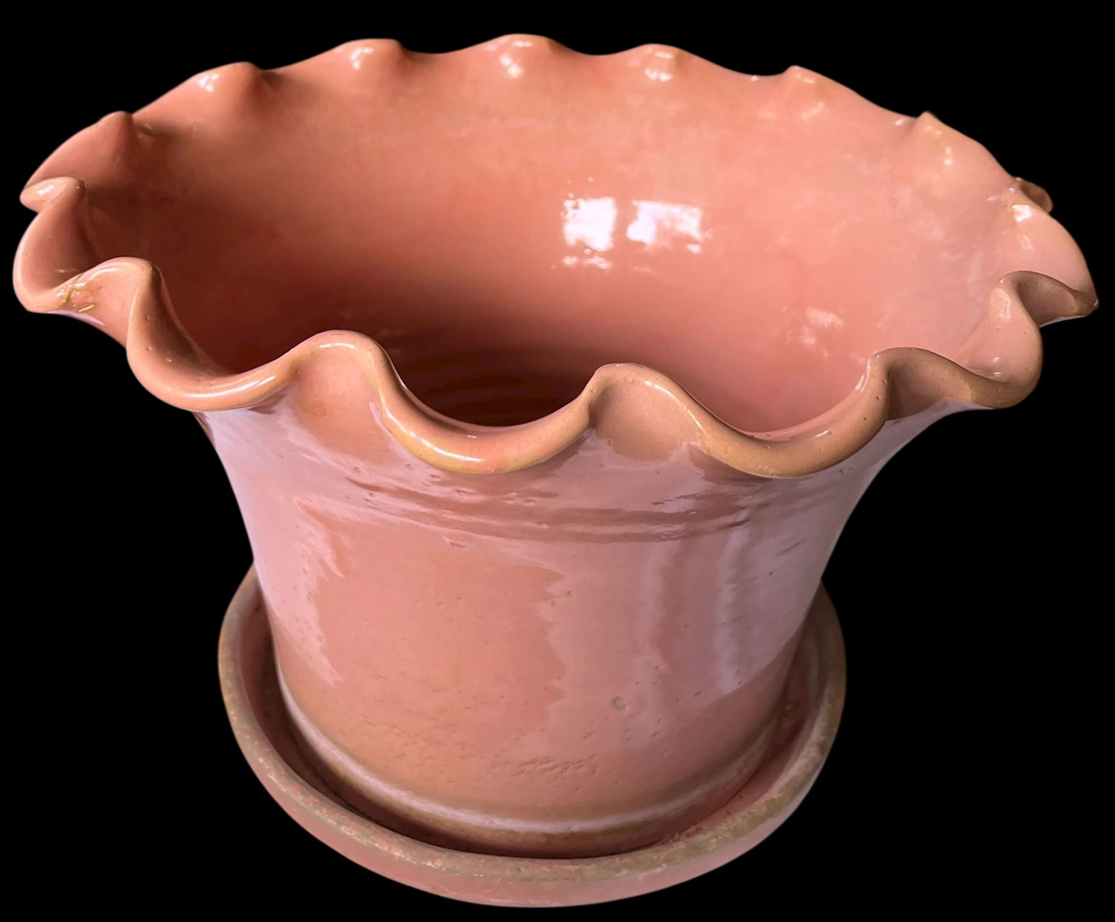 Early 20th Century Large Antique French Hand Thrown Earthenware Scalloped Pink Glazed Planters With - 3