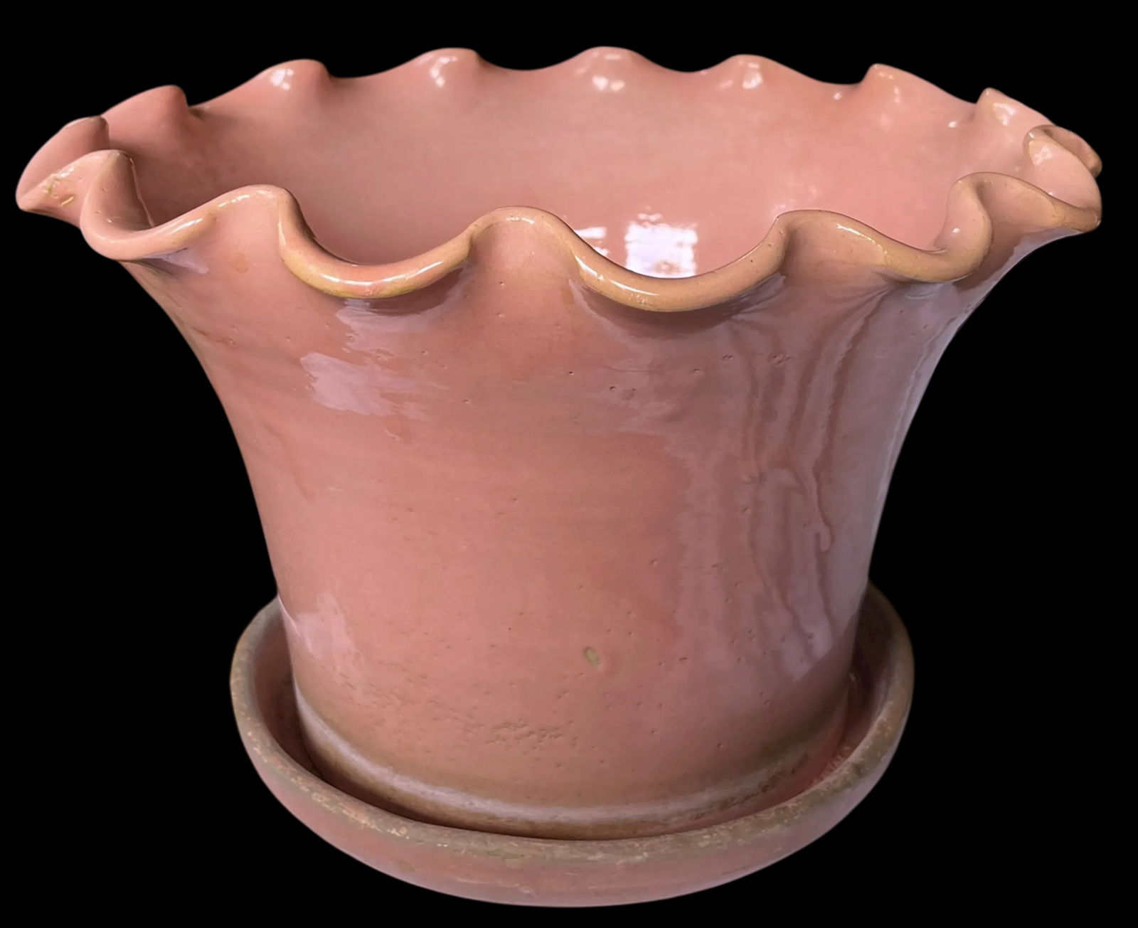 Early 20th Century Large Antique French Hand Thrown Earthenware Scalloped Pink Glazed Planters With - 4