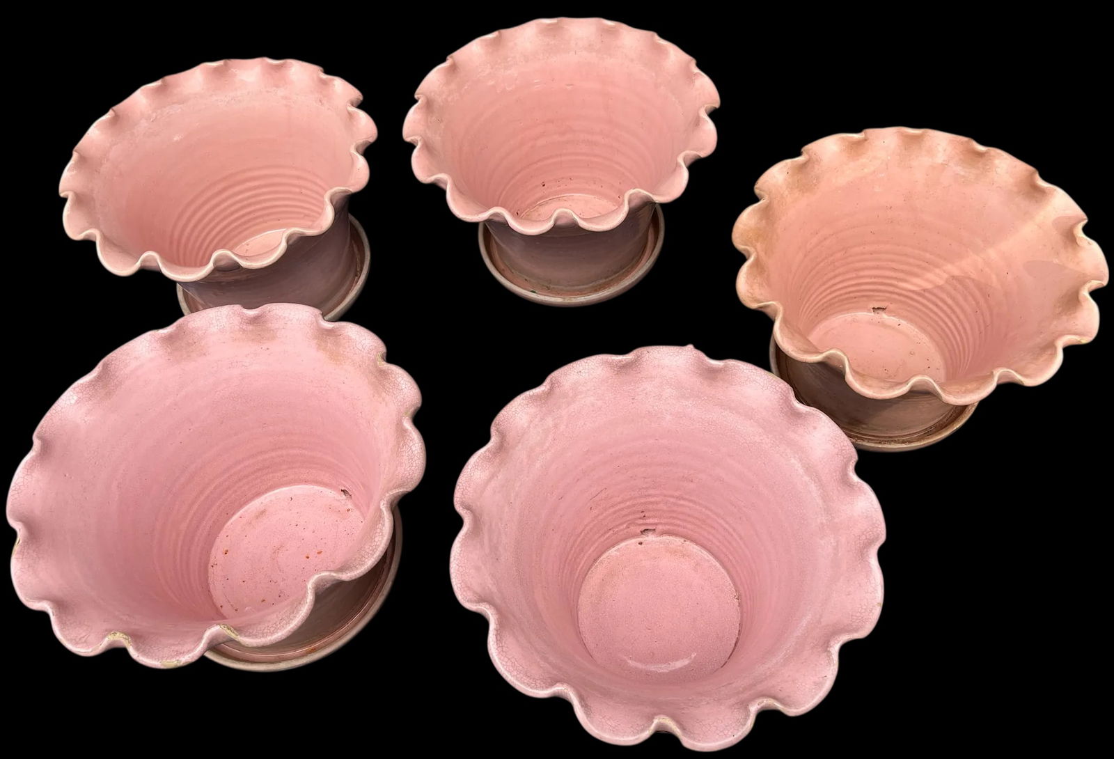 Early 20th Century Large Antique French Hand Thrown Earthenware Scalloped Pink Glazed Planters With - 9