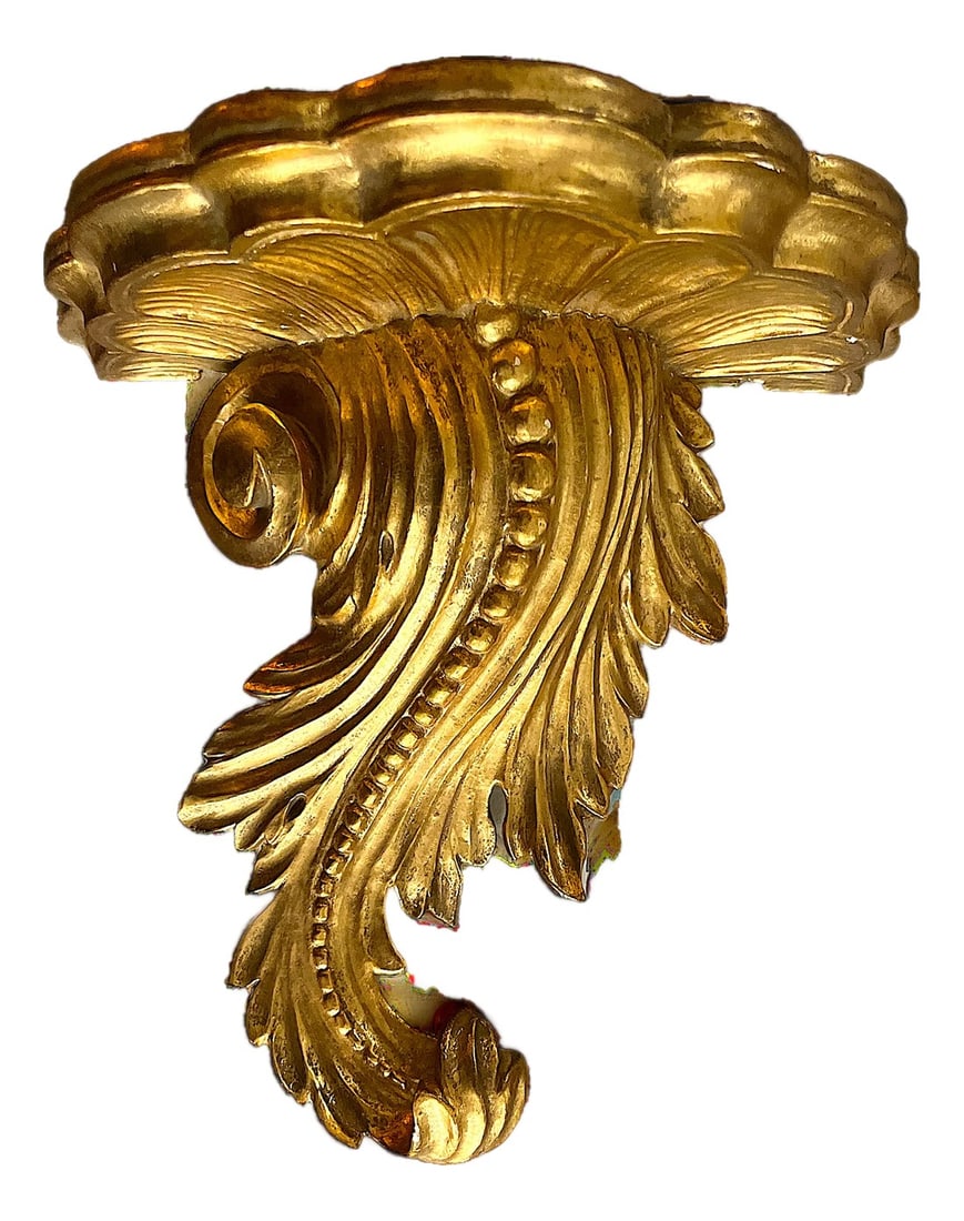 Mid 20th Century 24k Gold Leaf Acanthus Wall Bracket by Fratelli Paoletti of Florence, Italy: A luminous example of mid-century Florentine craftsmanship, this giltwood wall bracket was hand-carved and finished in 24-karat gold leaf by Fratelli Paoletti, one of Florence's oldest and most