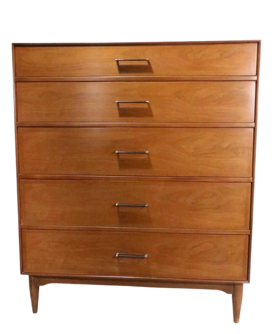 Mid 20th Century Five Drawer Chest Made by Ramseur - 8
