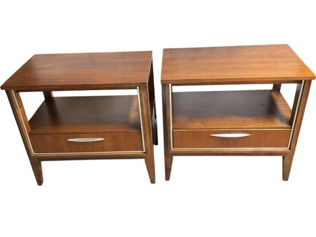 1950s Mid Century Modern Walnut Bedroom Set by West Michigan Furniture C. 1950's Highboy Dresser Wit - 10