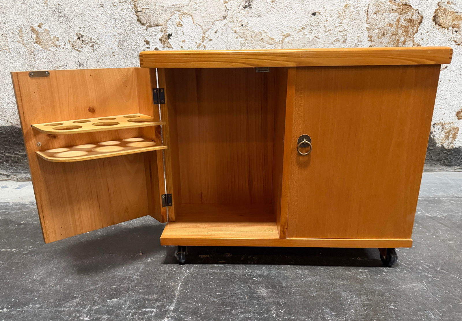 Swedish Grace Art Deco Intarsia Bar Cabinet End Table by Mjölby Intarsia c.1930 - 9