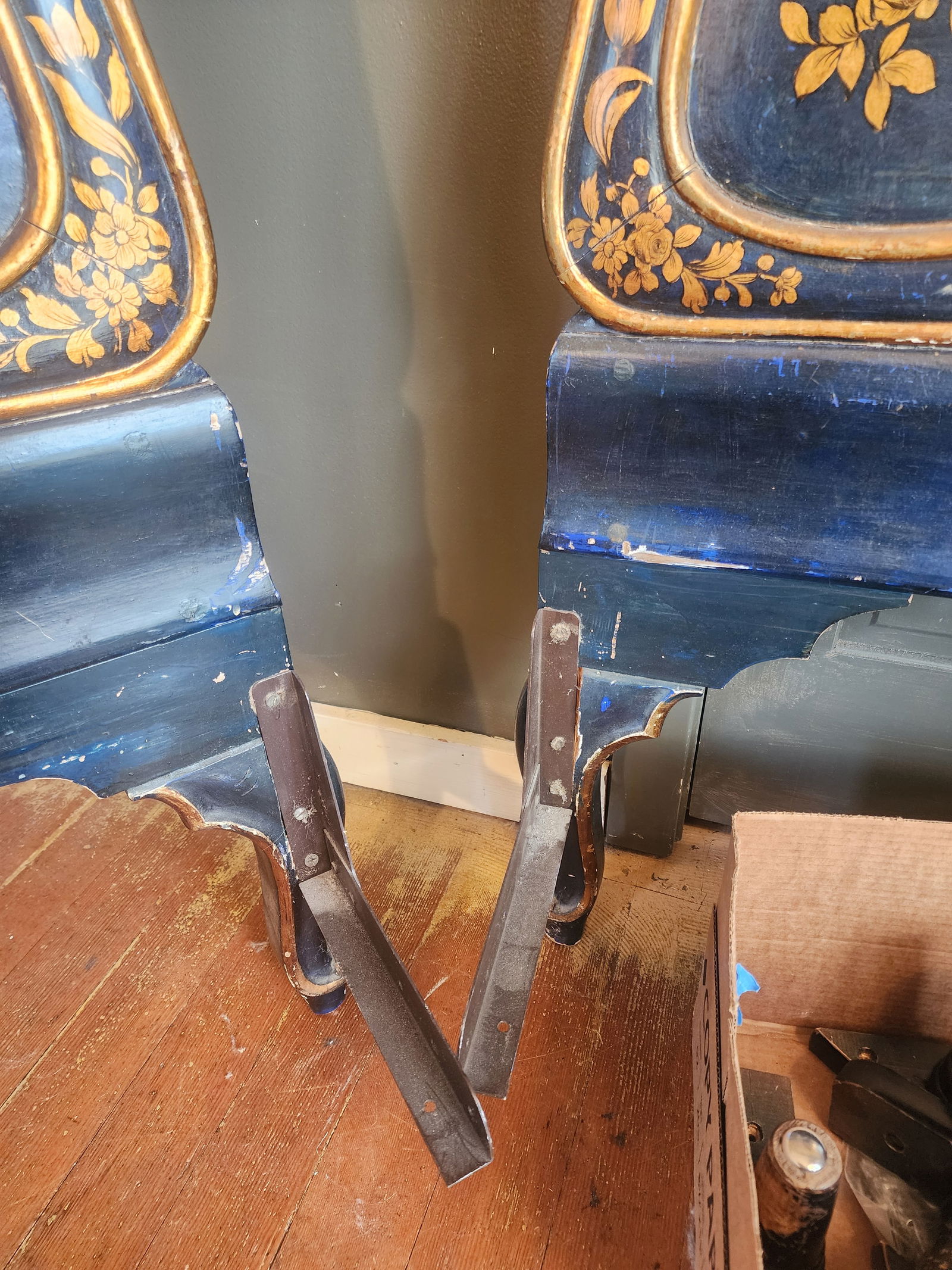 Incredible Pair of 19th Century Hand Painted Twin Beds. - 13