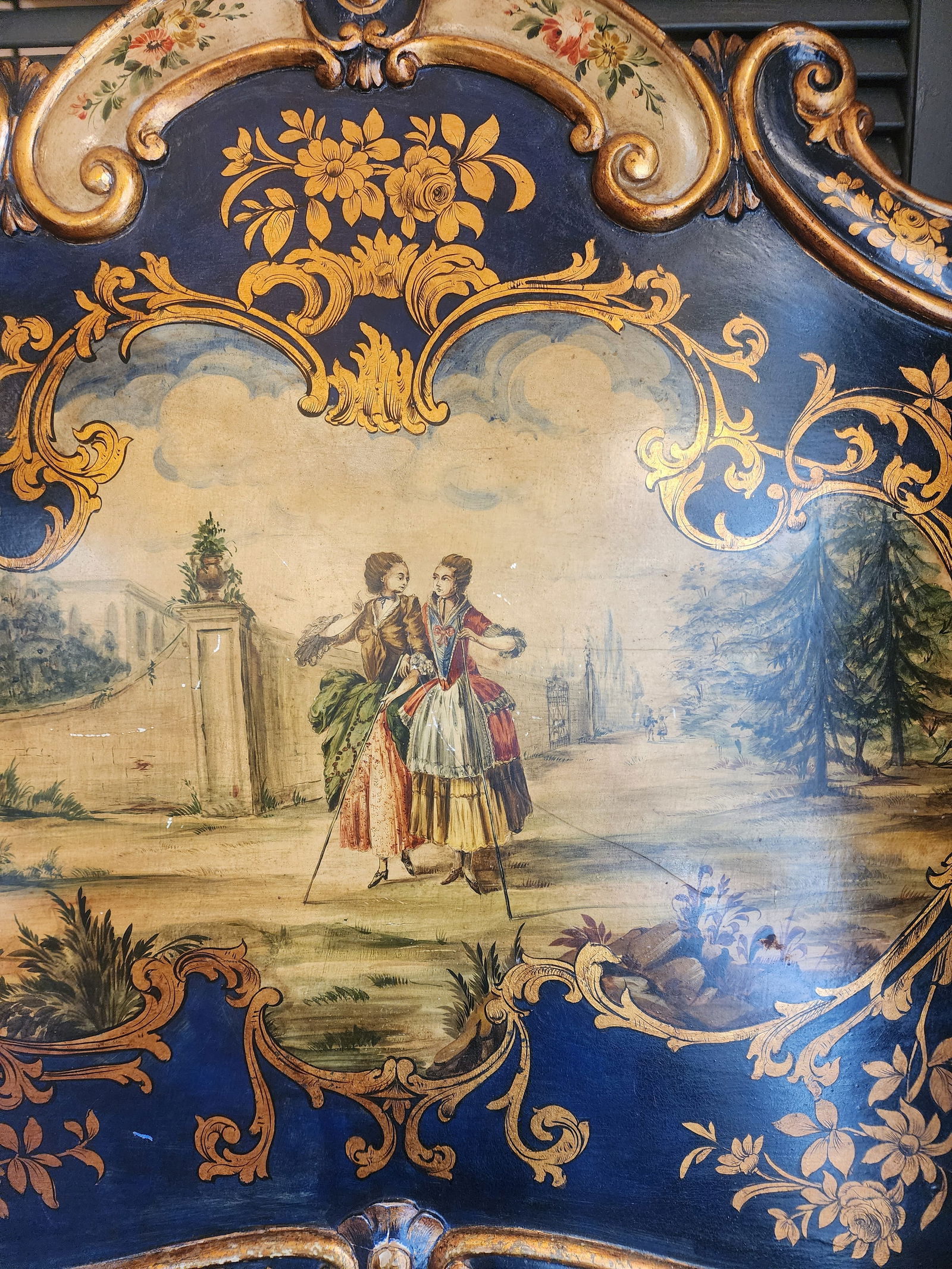 Incredible Pair of 19th Century Hand Painted Twin Beds. - 5