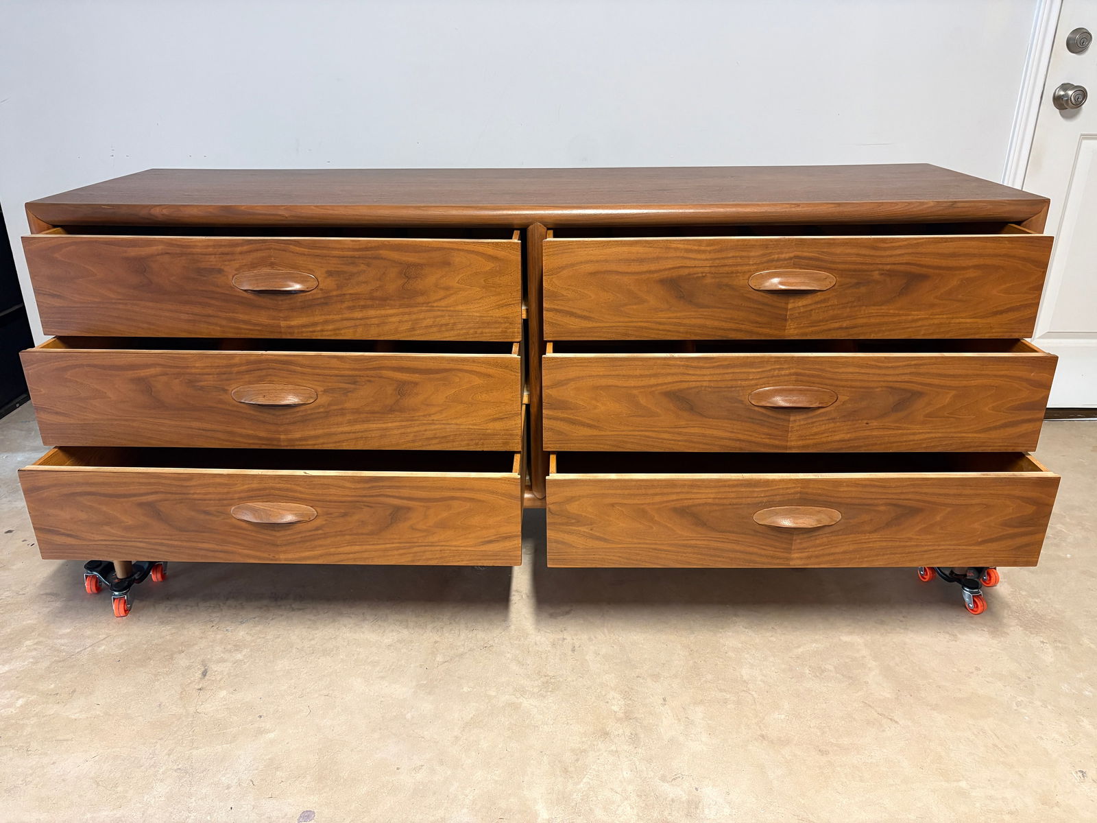1960s Freshly Refinished Widdicomb Mid-Century Modern 6-Drawer Walnut Dresser – MCM Beauty! - 14