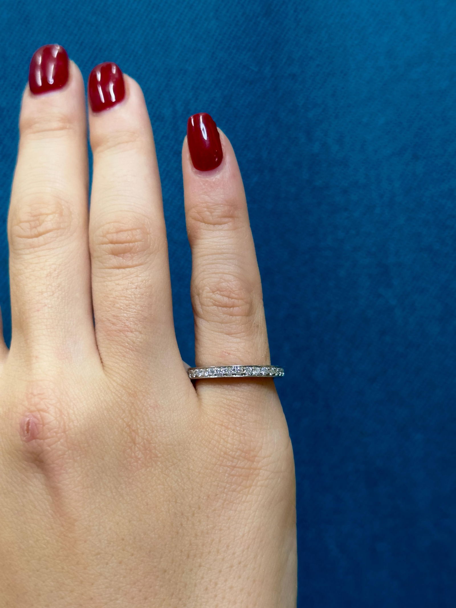 .80 Carat Brilliant Round Diamond Eternity Wedding Band in Platinum - 2