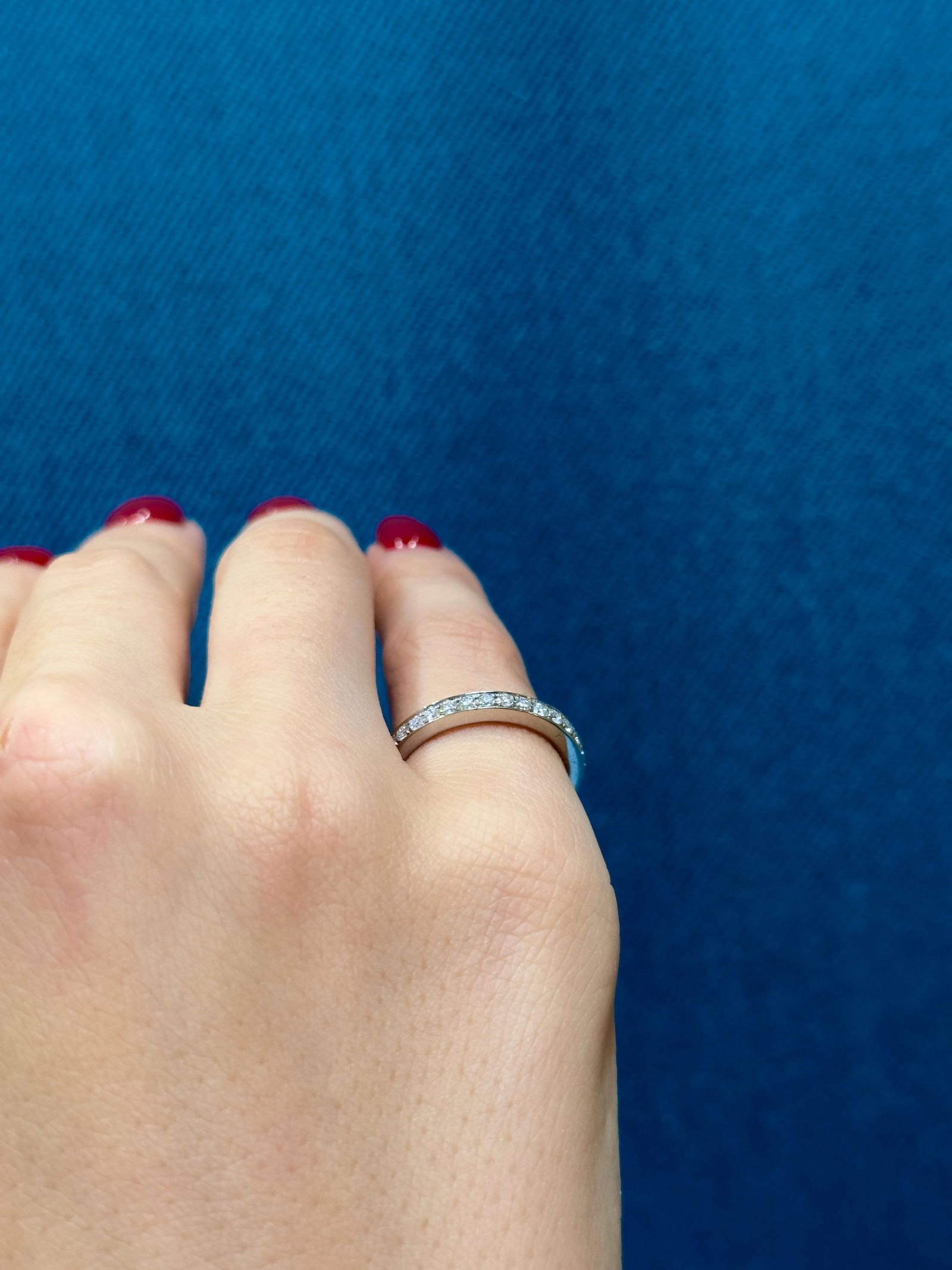 .80 Carat Brilliant Round Diamond Eternity Wedding Band in Platinum - 3