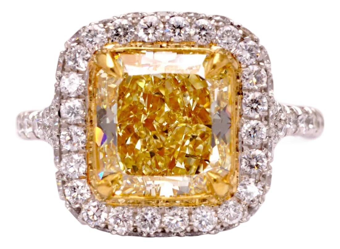 Certified Fancy Yellow Radiant 2.84 Carat Diamond Cocktail Ring Set in Platinum, Size 6 (1 of 9)