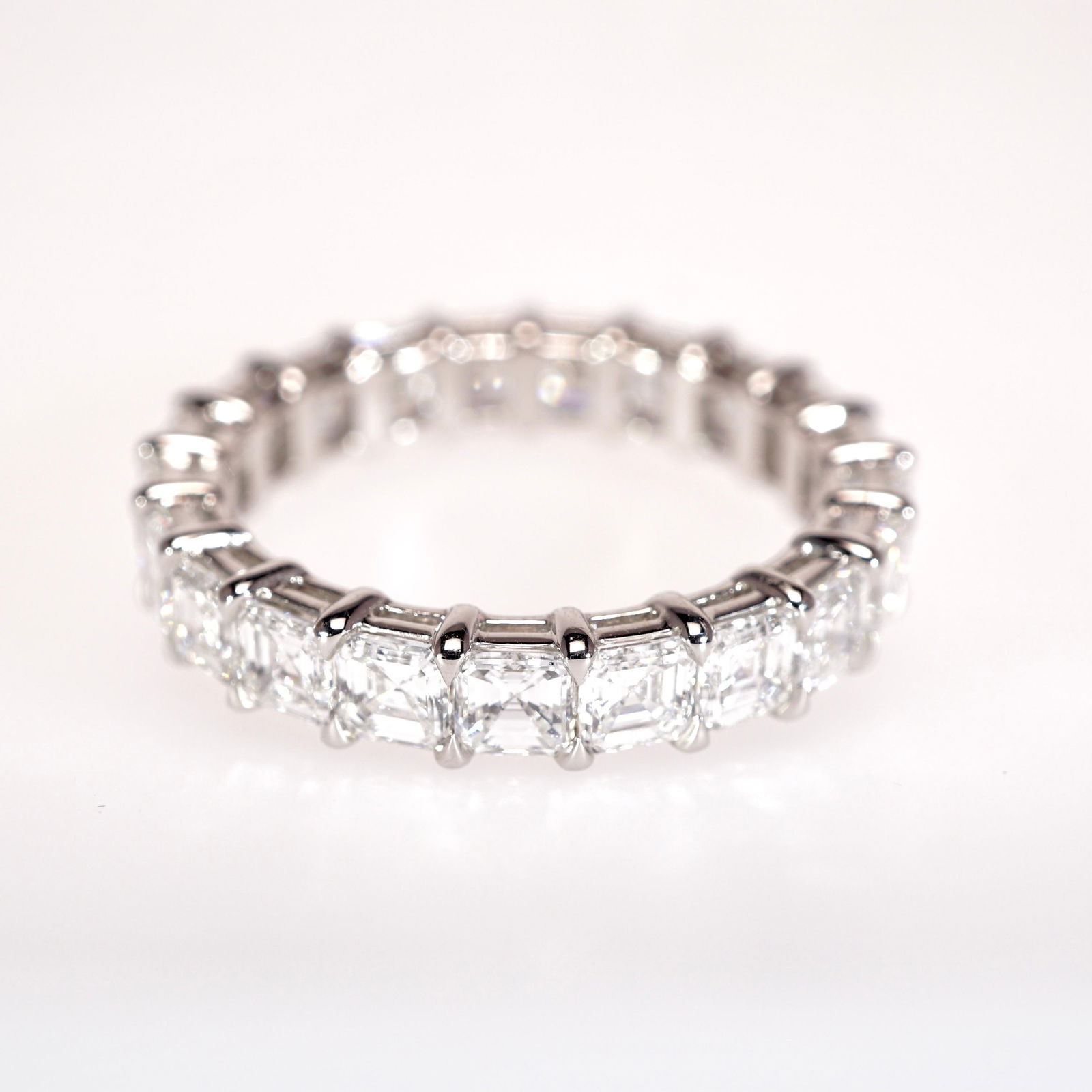 3.10 Carat Asscher Cut Diamond Wedding Eternity Band In Platinum, Size 5.75 - 2