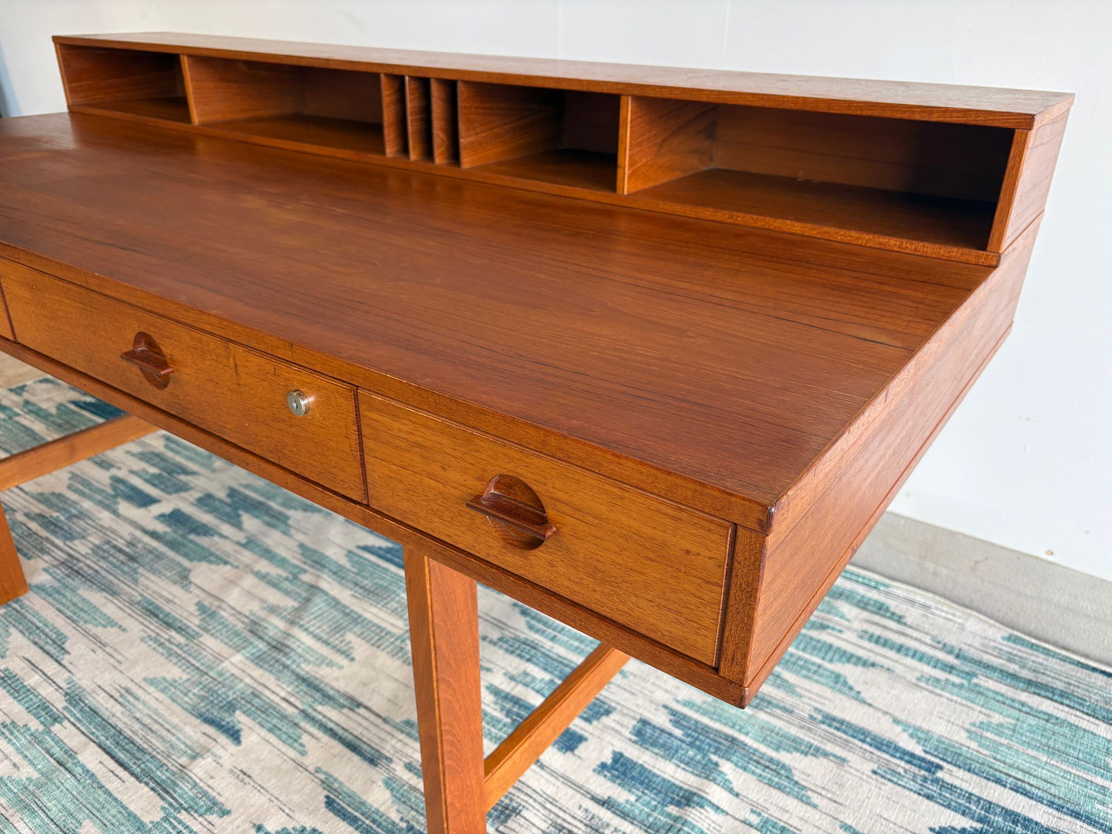 1960s Mid-Century Modern Danish Teak Flip-Top Desk by Peter LÃ¸vig Nielsen - 2