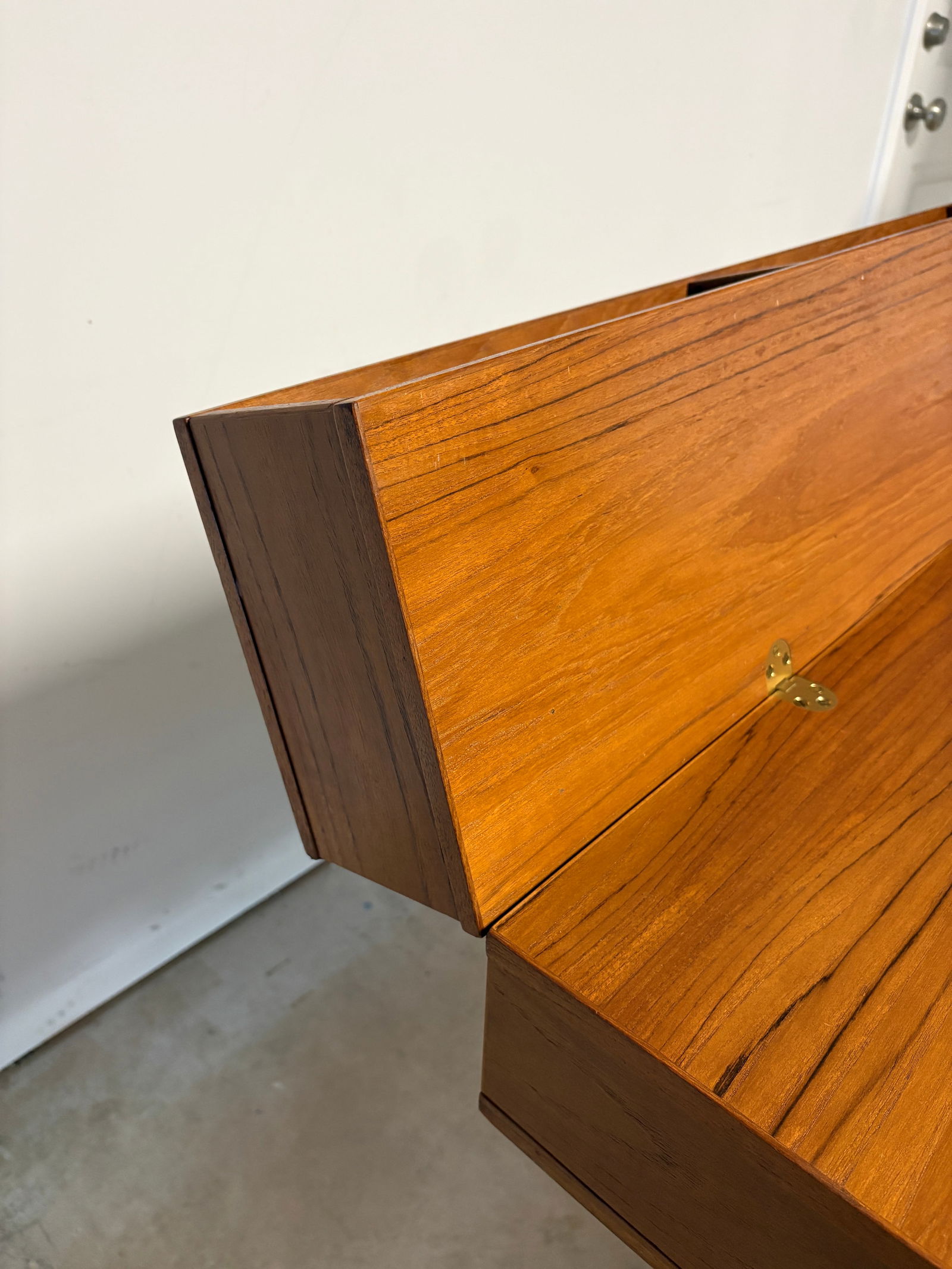 1960s Mid-Century Modern Danish Teak Flip-Top Desk by Peter LÃ¸vig Nielsen - 9
