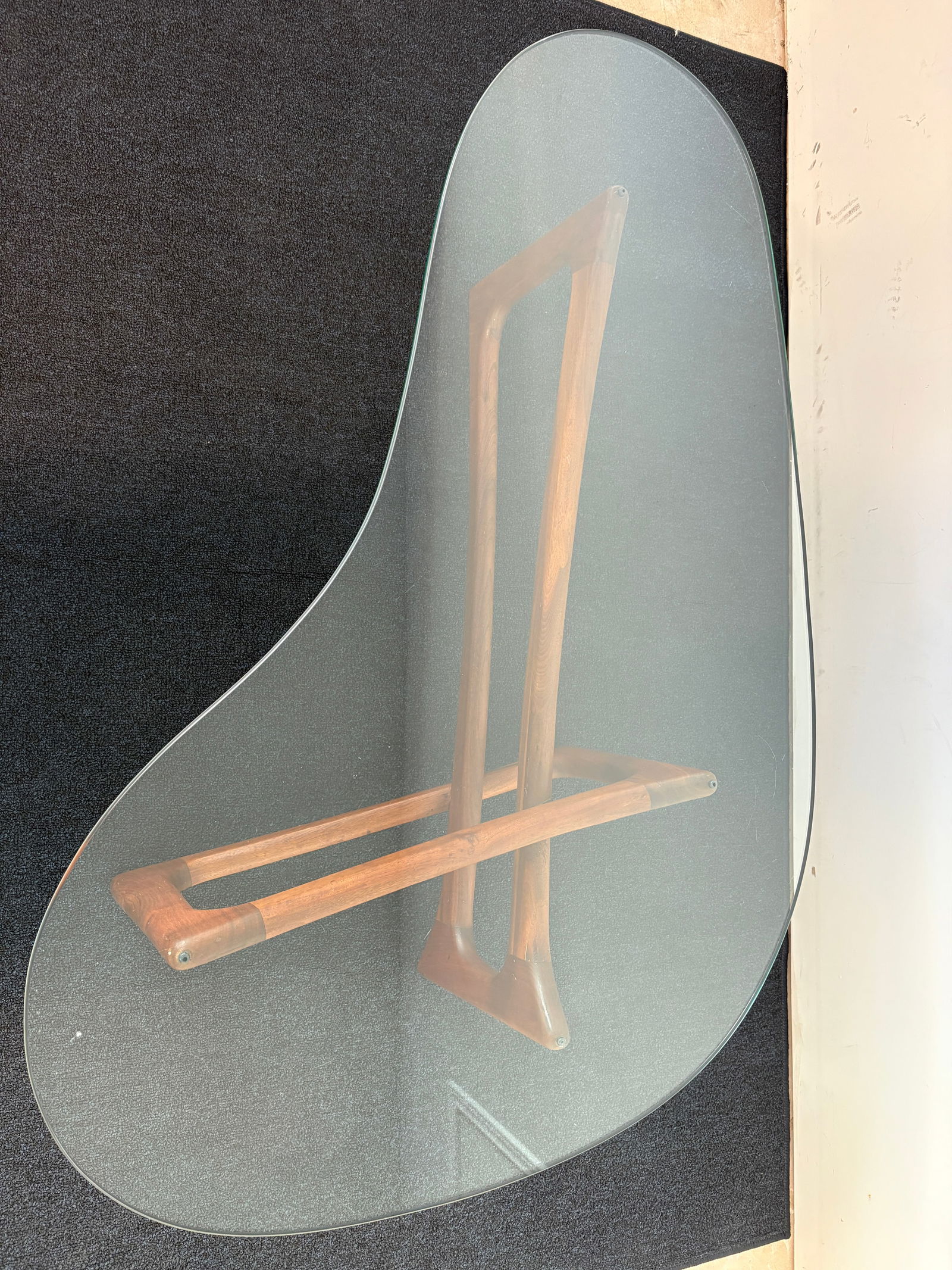 Attributed Vintage Amoeba Coffee Table Walnut Base Glass Top Mid-Century Modern Attributed to Adrian - 8