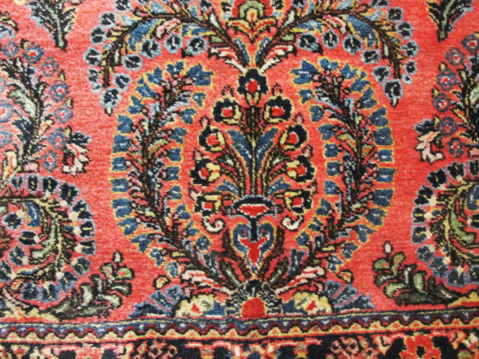 Antique Sarouk Rug, C-1920, Excellent Condition - 6