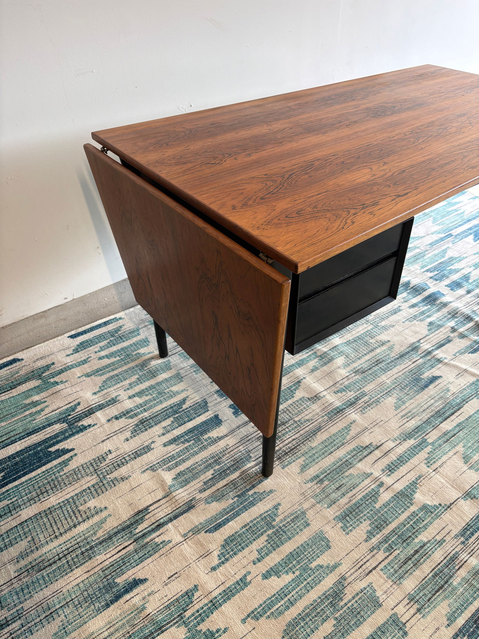 1960s Attributed Arne Vodder Danish Modern Rosewood "Coffin" Desk | Mid Century Modern | Made in - 17