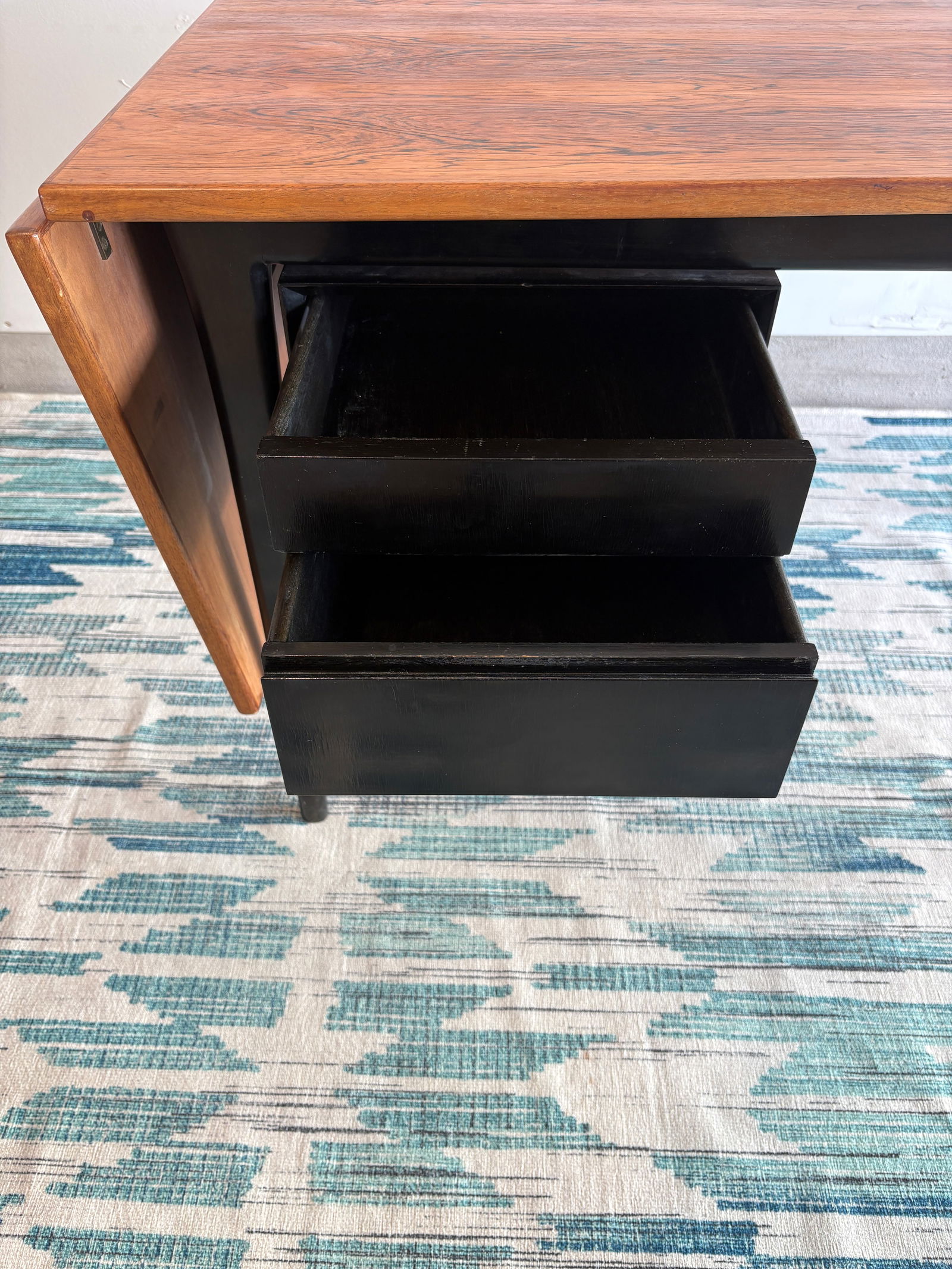 1960s Attributed Arne Vodder Danish Modern Rosewood "Coffin" Desk | Mid Century Modern | Made in - 6