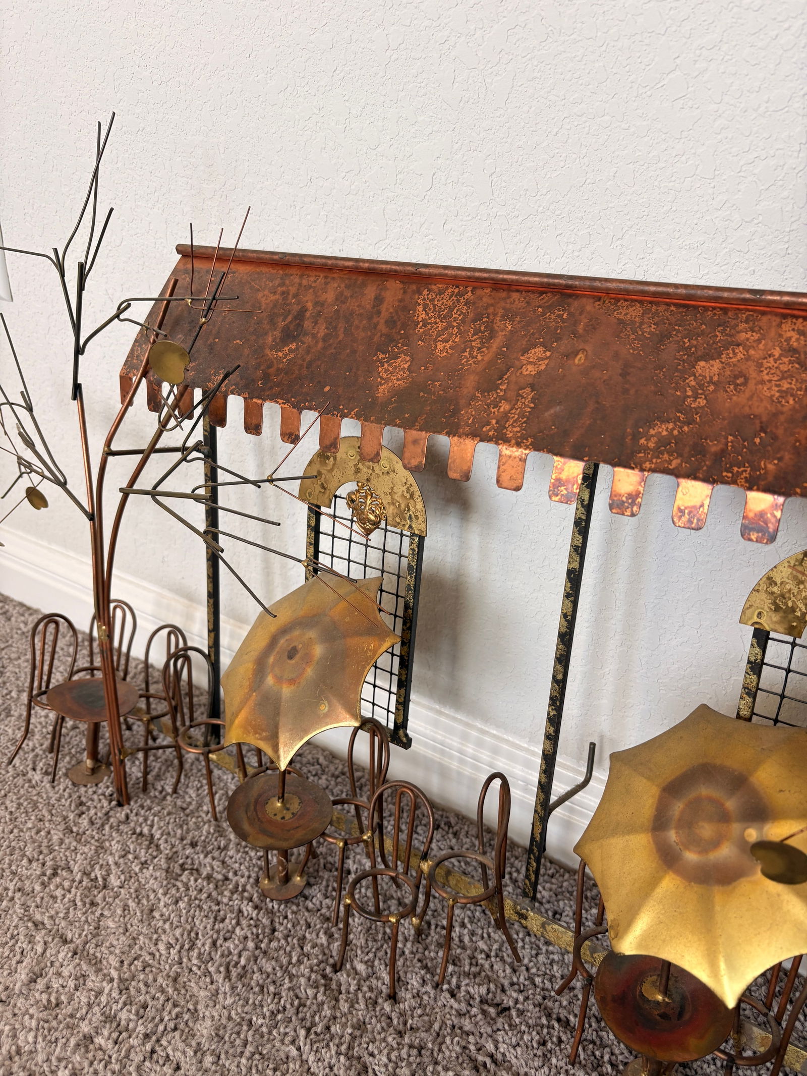 Signed Curtis Jere Brutalist Café Street Scene Wall Sculpture, Copper & Brass, C. 1970s - 11