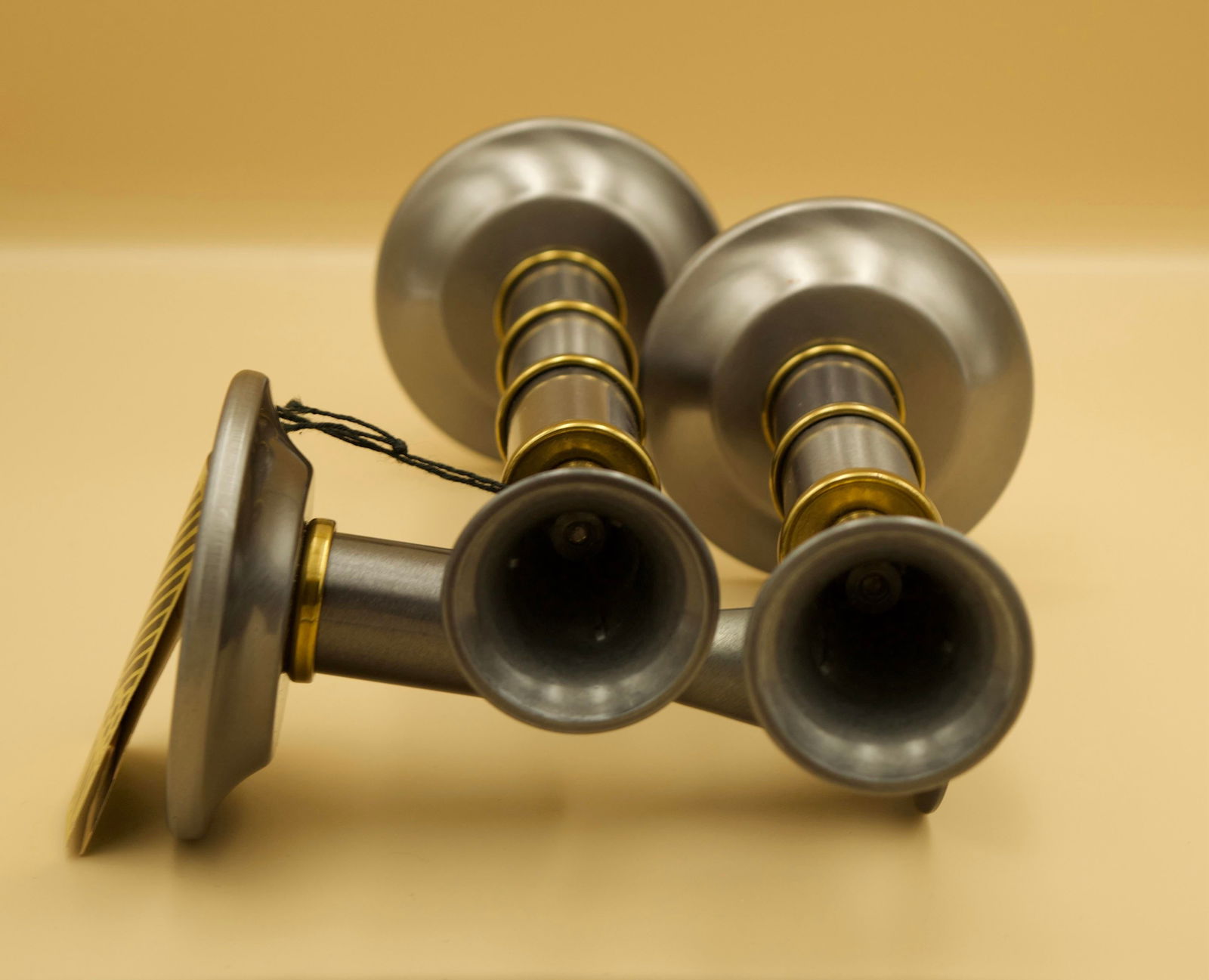 Mid-Century Ernest Sohn Creations Metal Candlesticks, Set of Three, Original Tag - 6