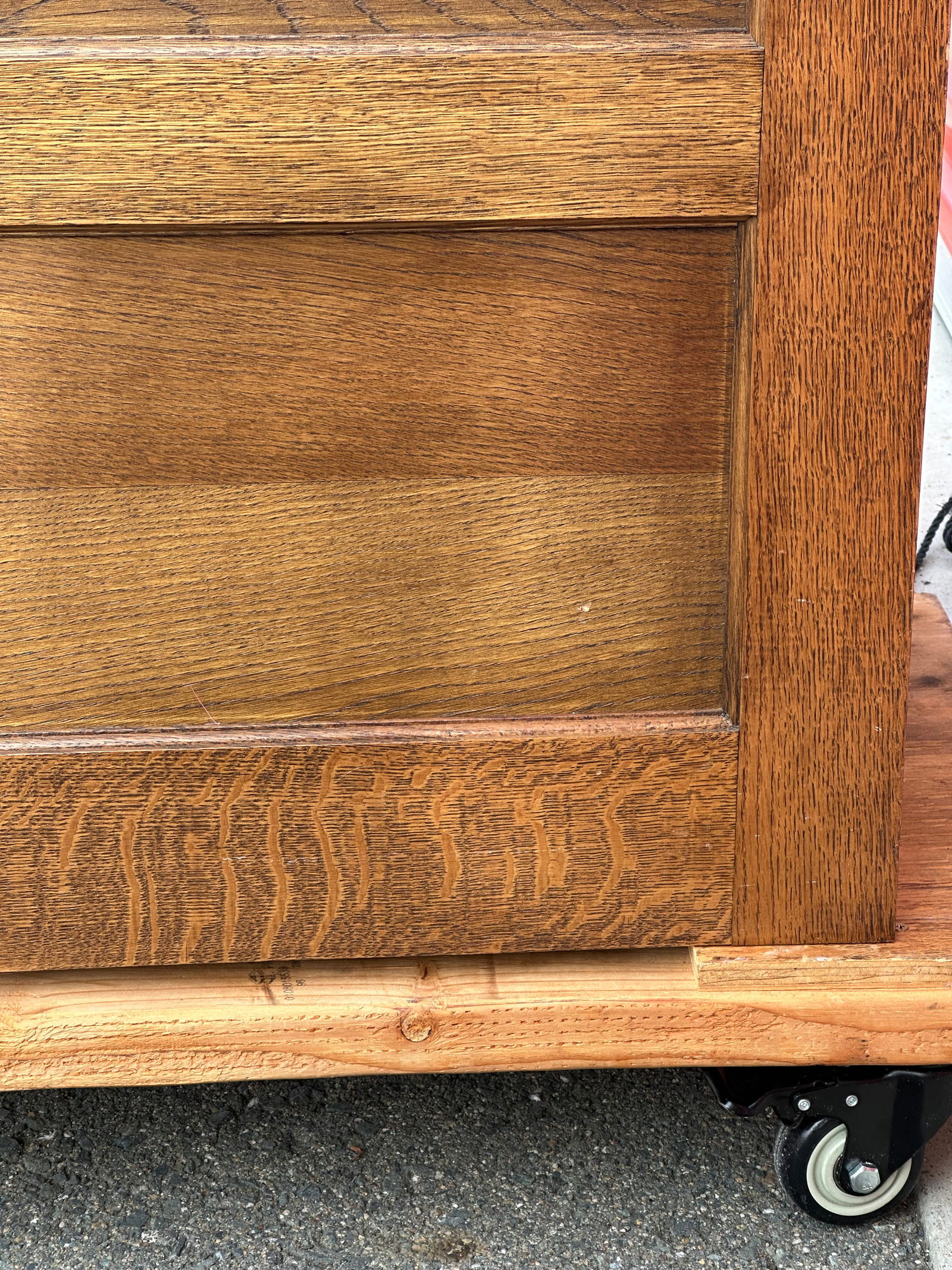 Antique Tiger Oak 4 Drawer Filing Cabinet by Yawman and Erbe Mfg. Co. - 16