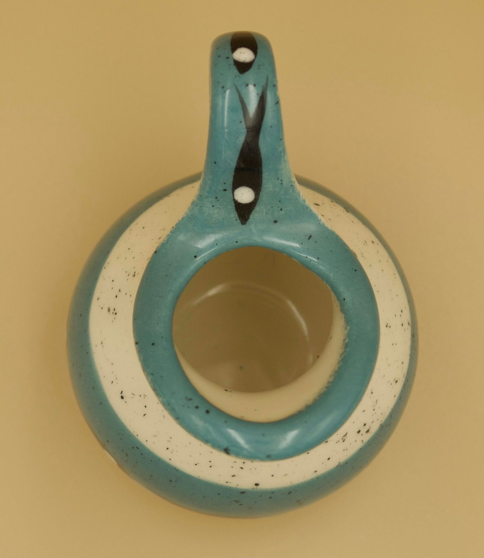 Pair of Jobi Studio Pottery Pitchers, Cape Cod, Mid-Century Modern, C. 1960s - 4