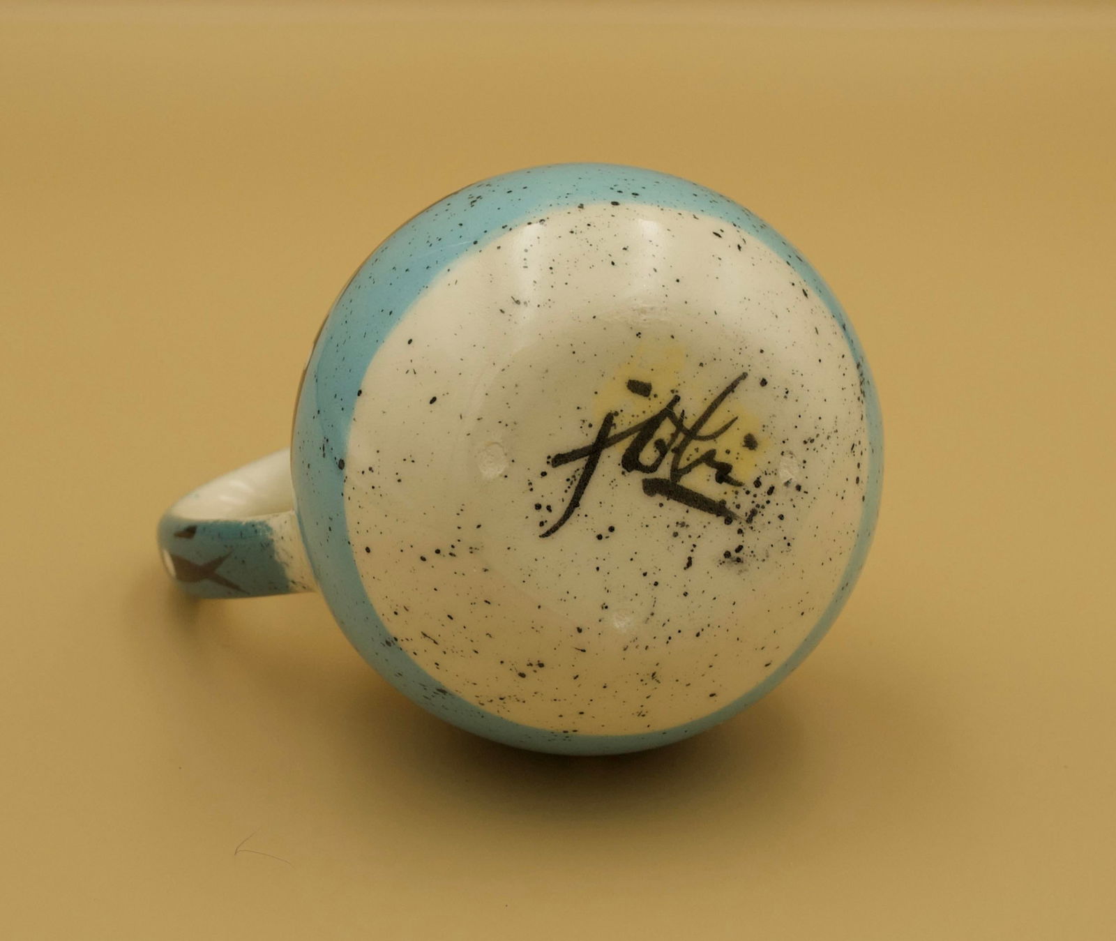 Pair of Jobi Studio Pottery Pitchers, Cape Cod, Mid-Century Modern, C. 1960s - 5