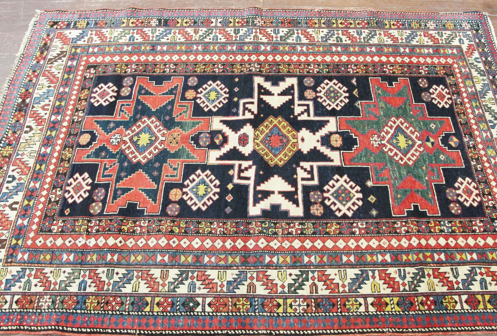 Antique Caucasian Lesghi Star Rug - 5