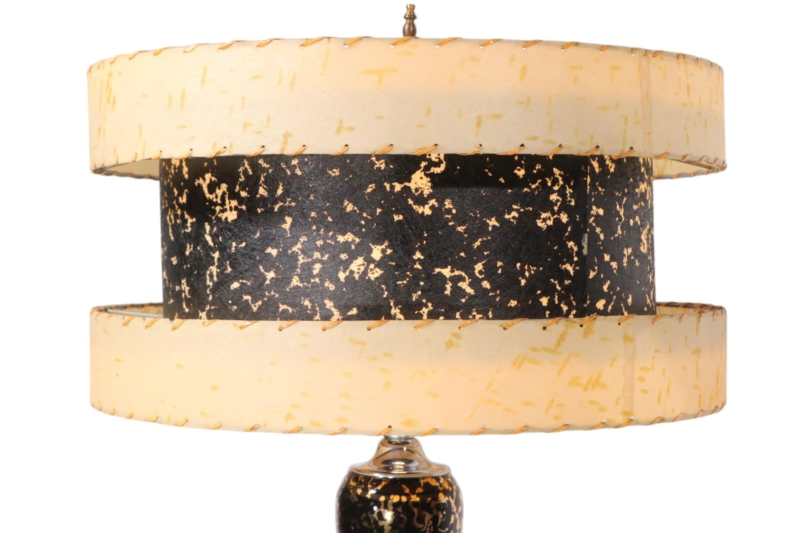 1950's Mid Century Table Lamp With Original Three Tier Fiberglass Shade - 10