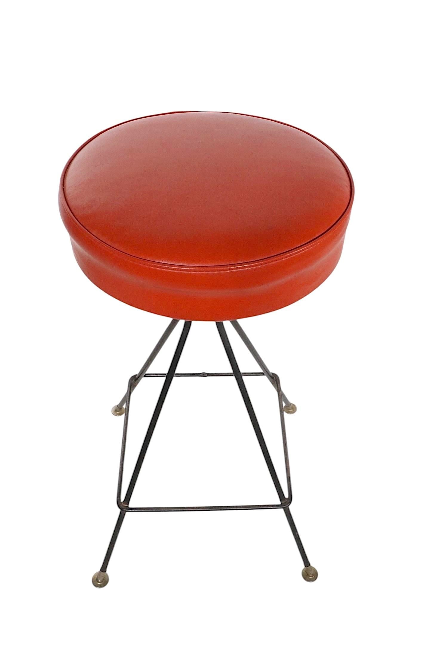 Mid 20th Century Lot of Three Mid Century Swivel Bar Stools - 4