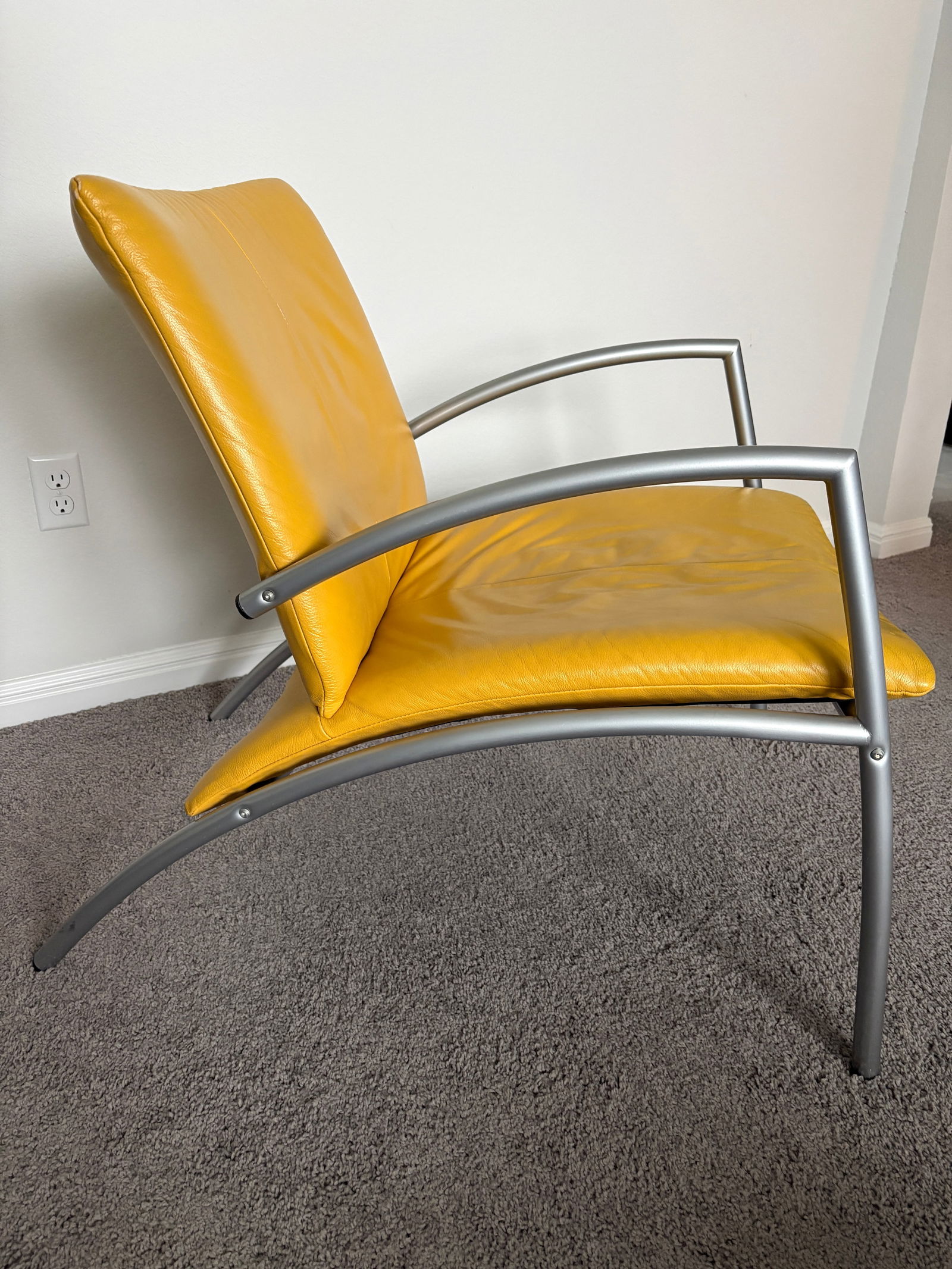 Kebe Leather Lounge Chair – Mustard Yellow – Danish Modern - 1980s - 4