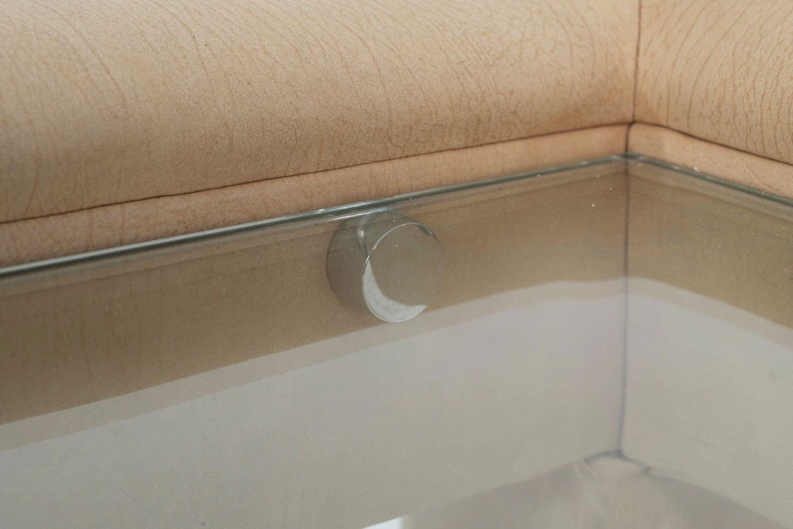 Karl Springer Style Padded Leather Coffee Table 1980 C. - 9