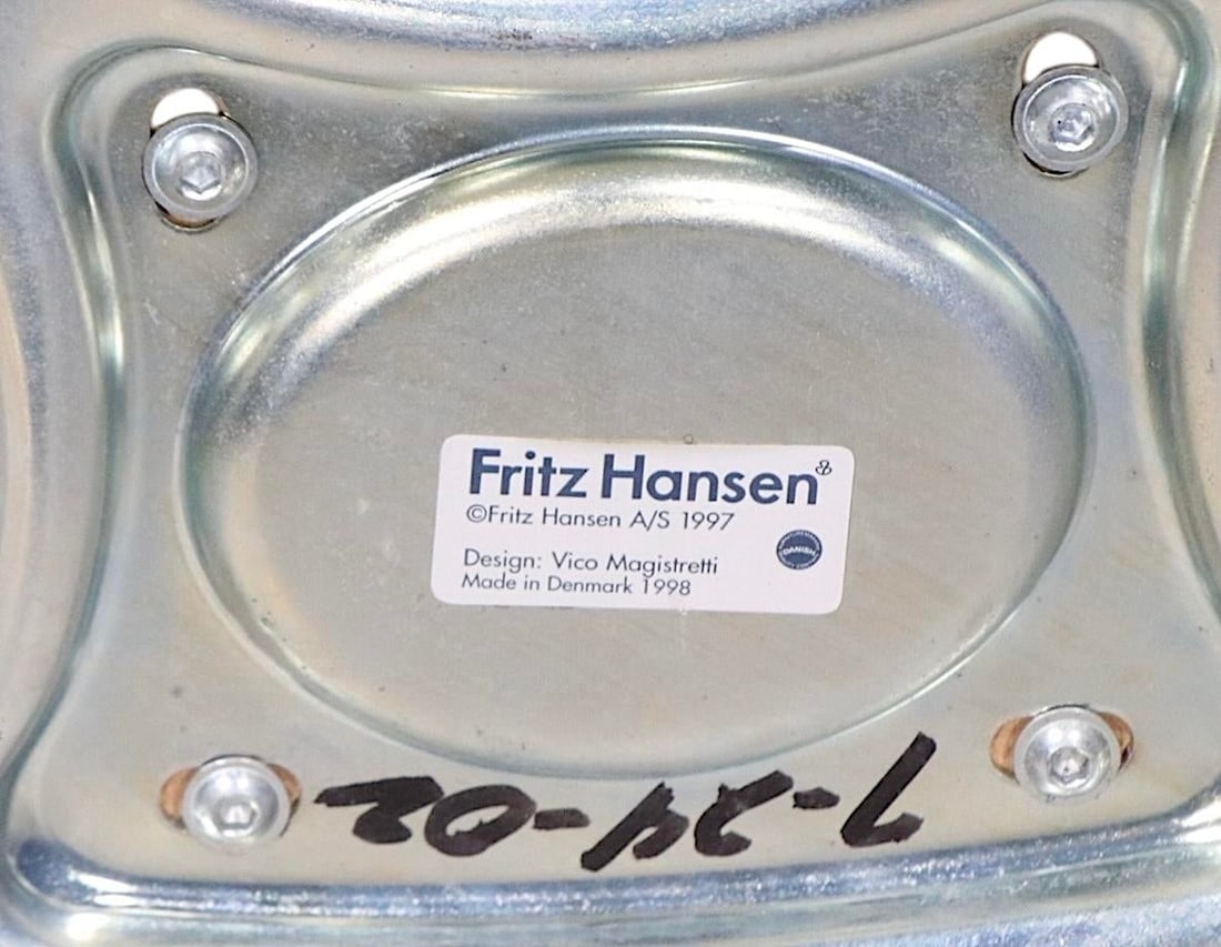 Pr. Vico Duo Chairs by Magistretti for Fritz Hansen Made In. Denmark C. 1998 - 3