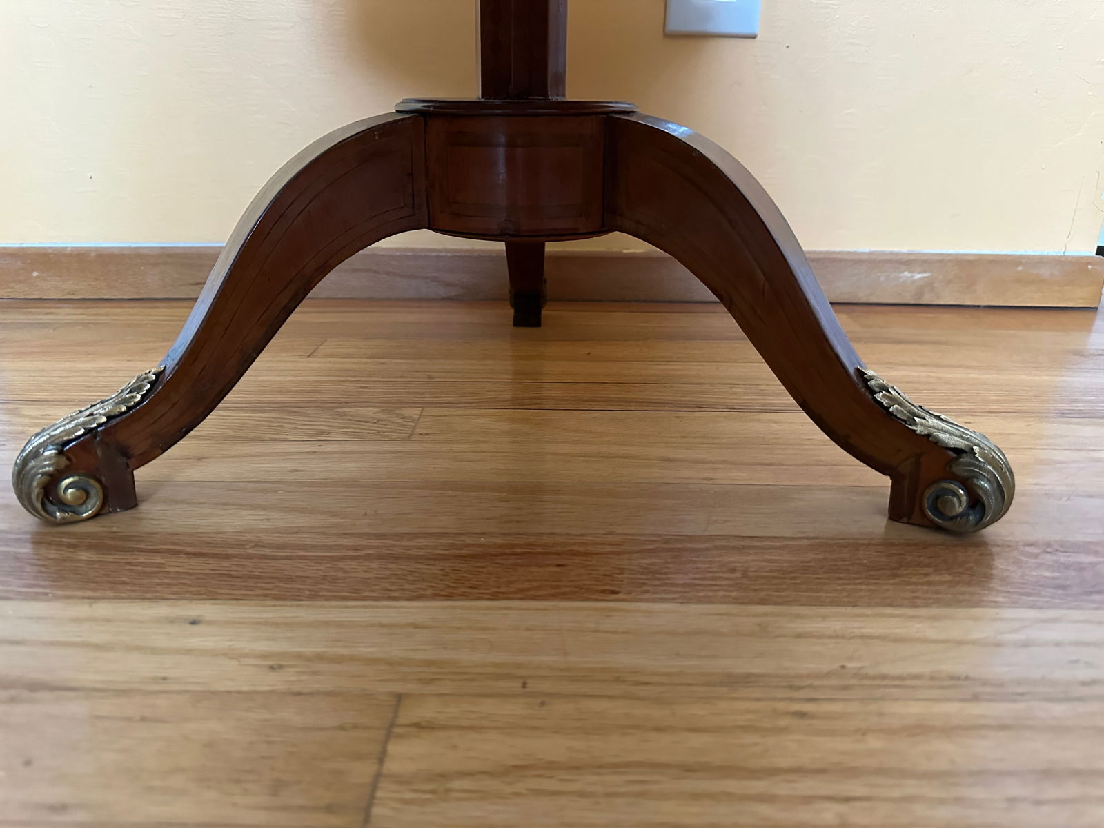 Antique Louis XVI Style Round Three Tier Gueridon - 10