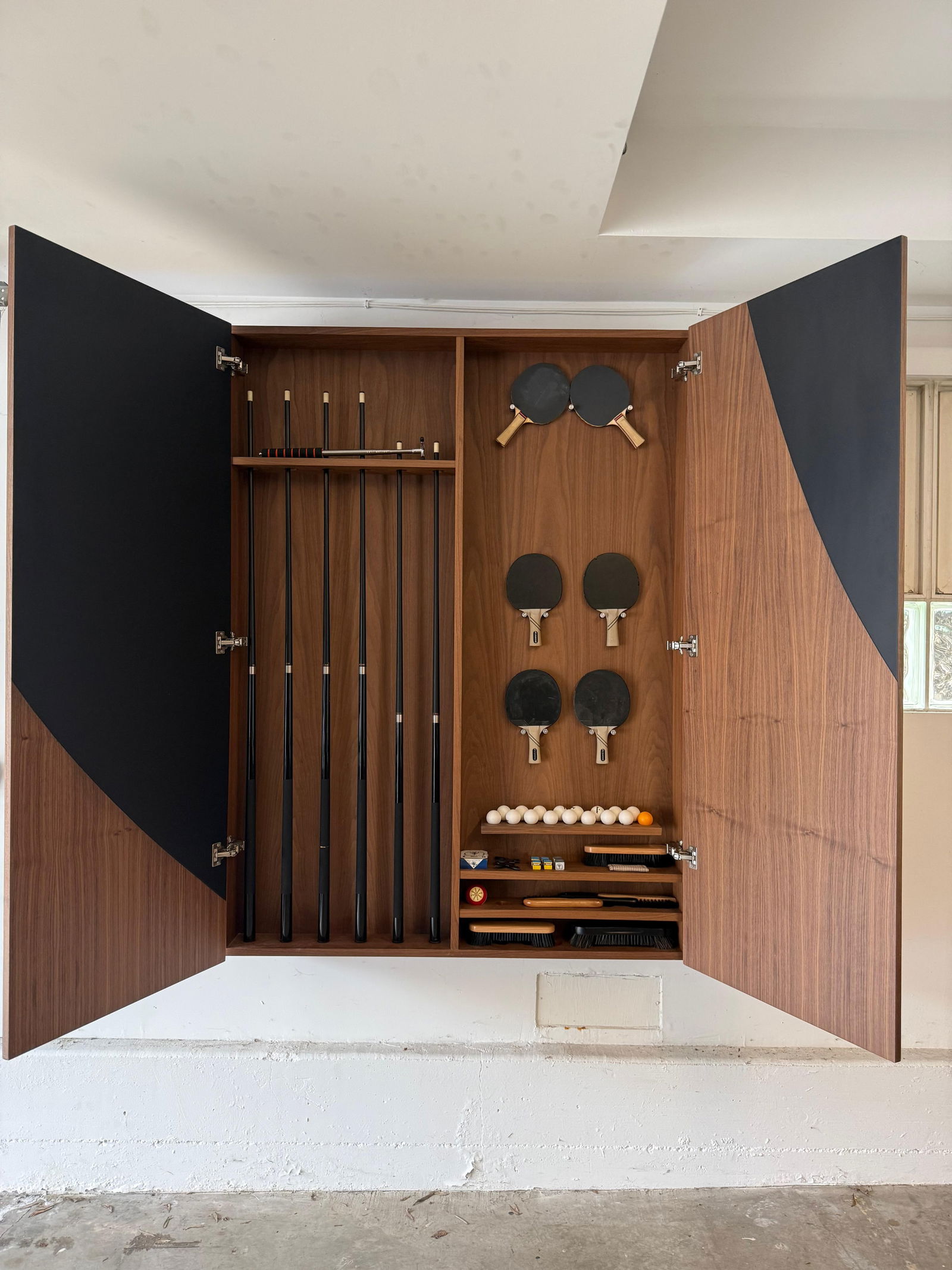 Luxury 3 in 1 Combination Pool Table, Table Tennis Table, Dining / Party Table + Matching Wall Unit - 3