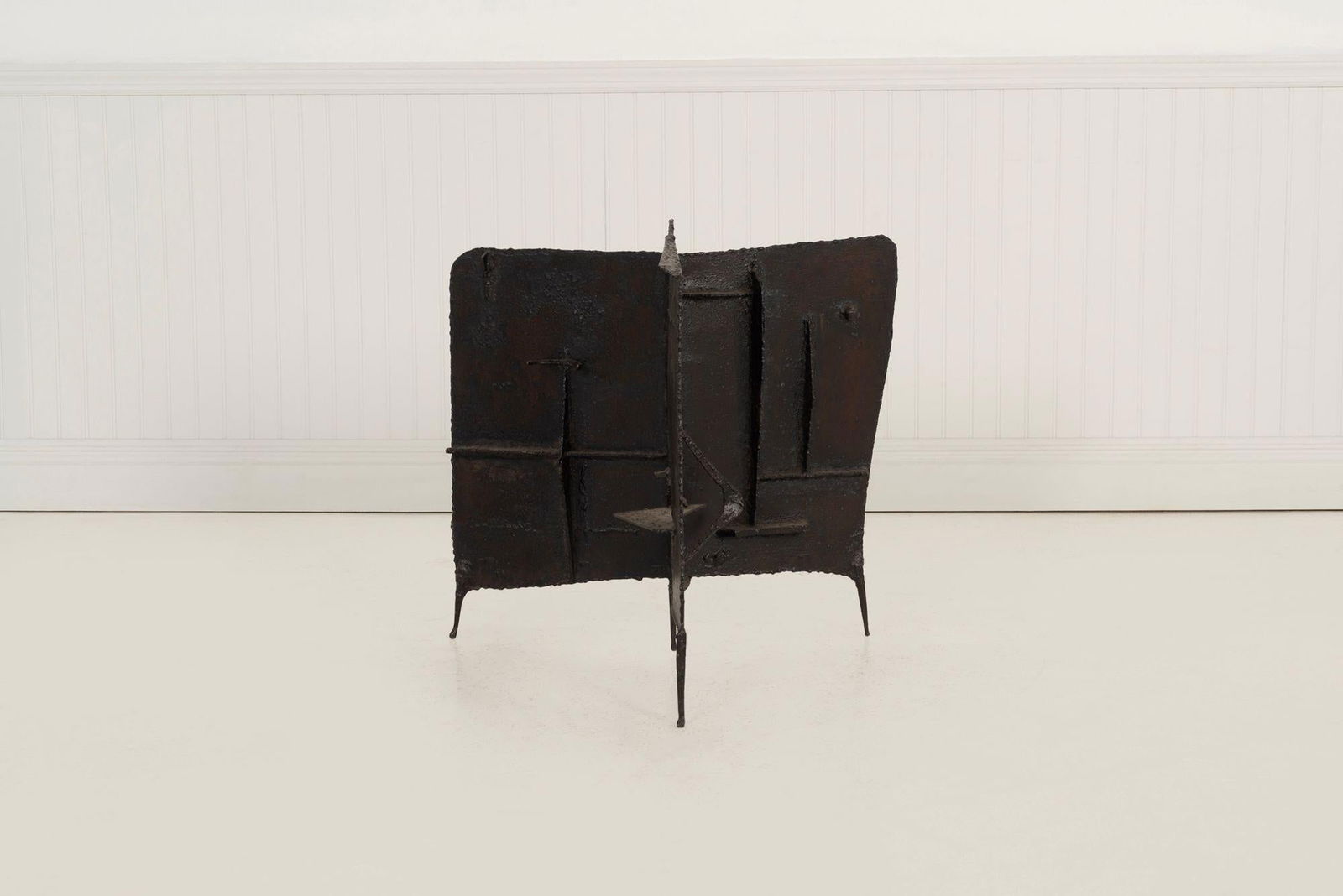 Brutalist Tripod Floor Sculpture, c.1955 – Blackened Steel & Orange Crystal - 2