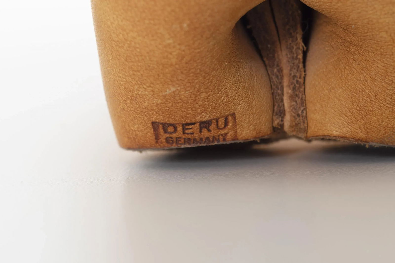 1960s Leather Hippo by Deru - 11